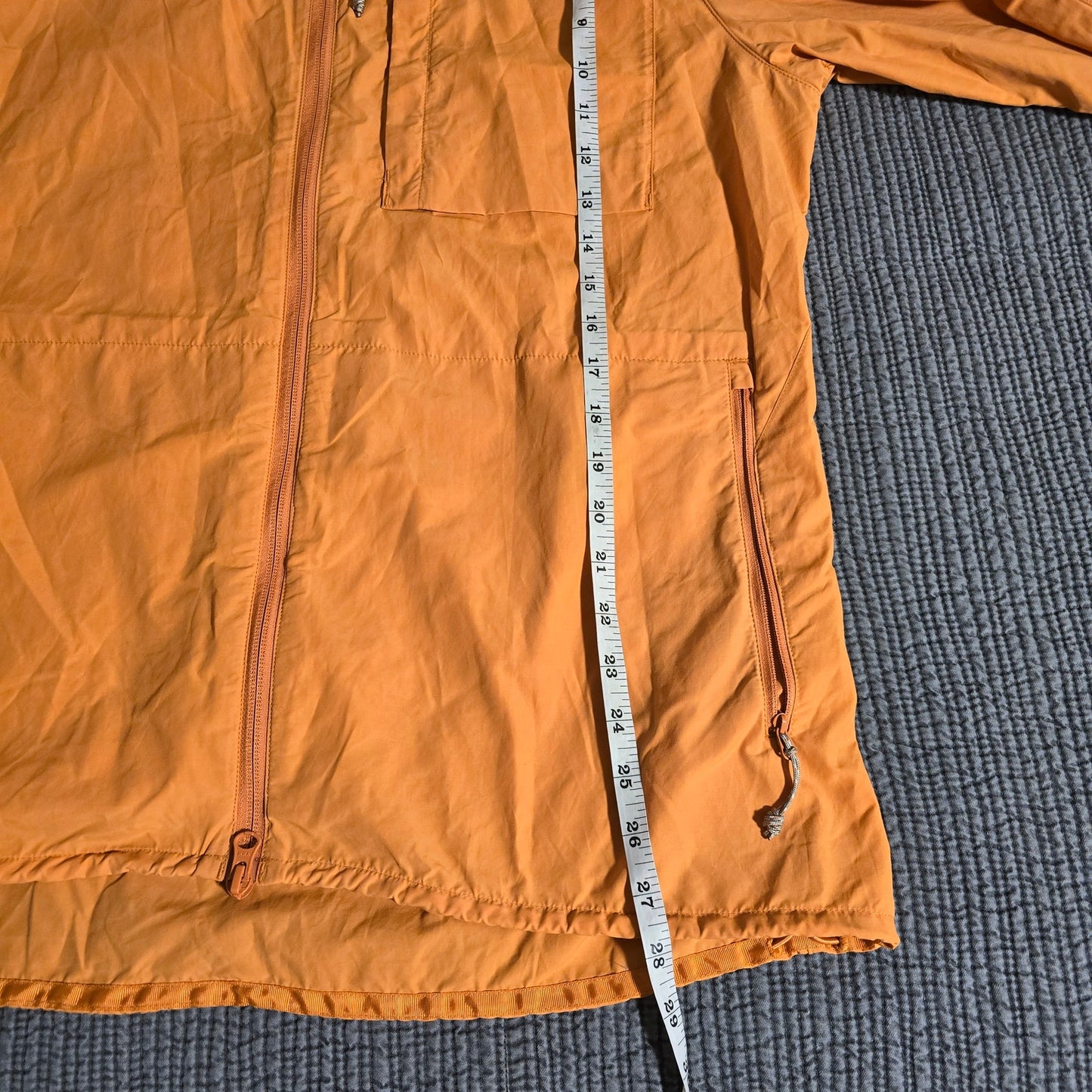 Fjällräven High Coast Wind Jacket in Spicy Orange - Size Large