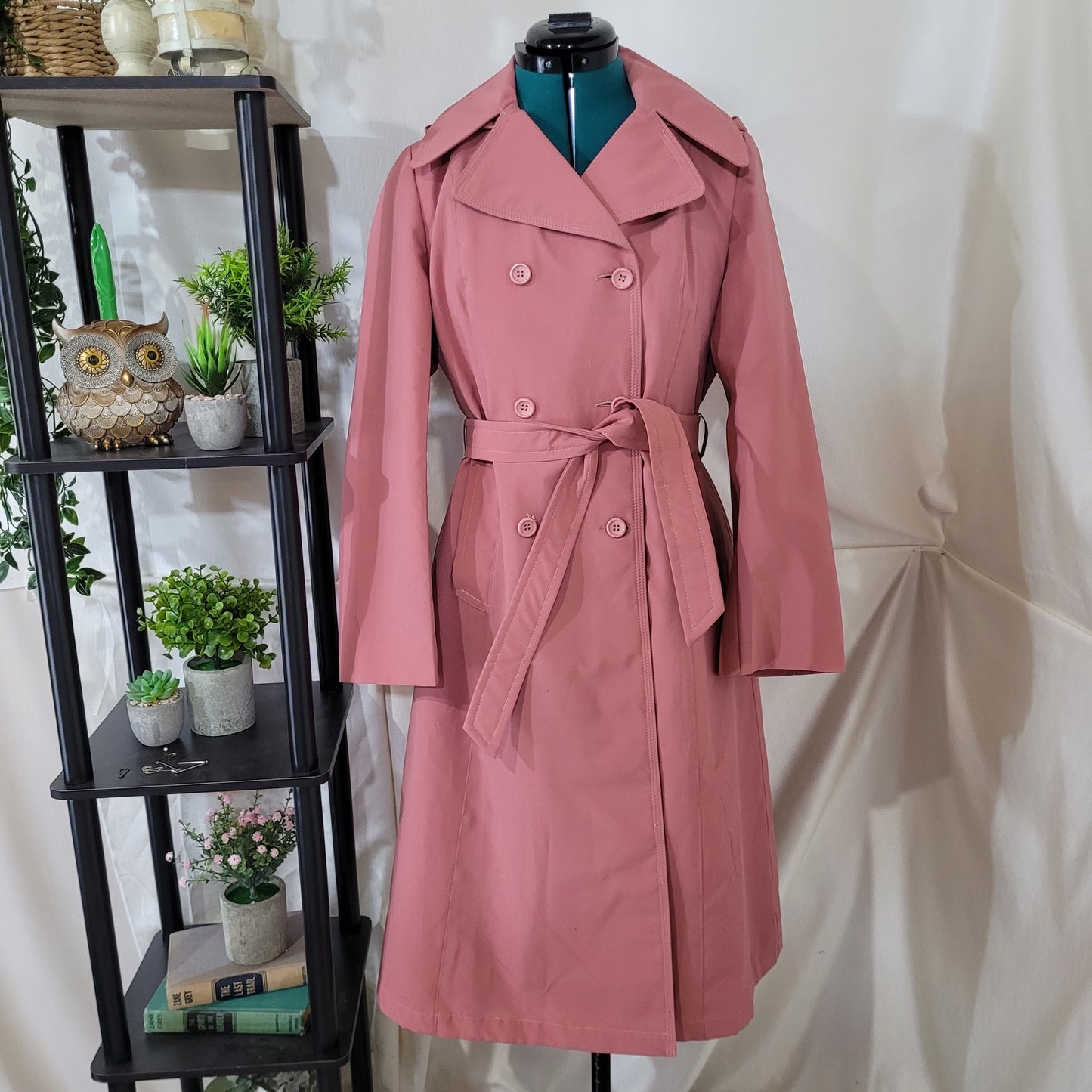 Vintage 1960s 1070s Betty Barclay Pink Trench Coat with Removable Hood - Medium