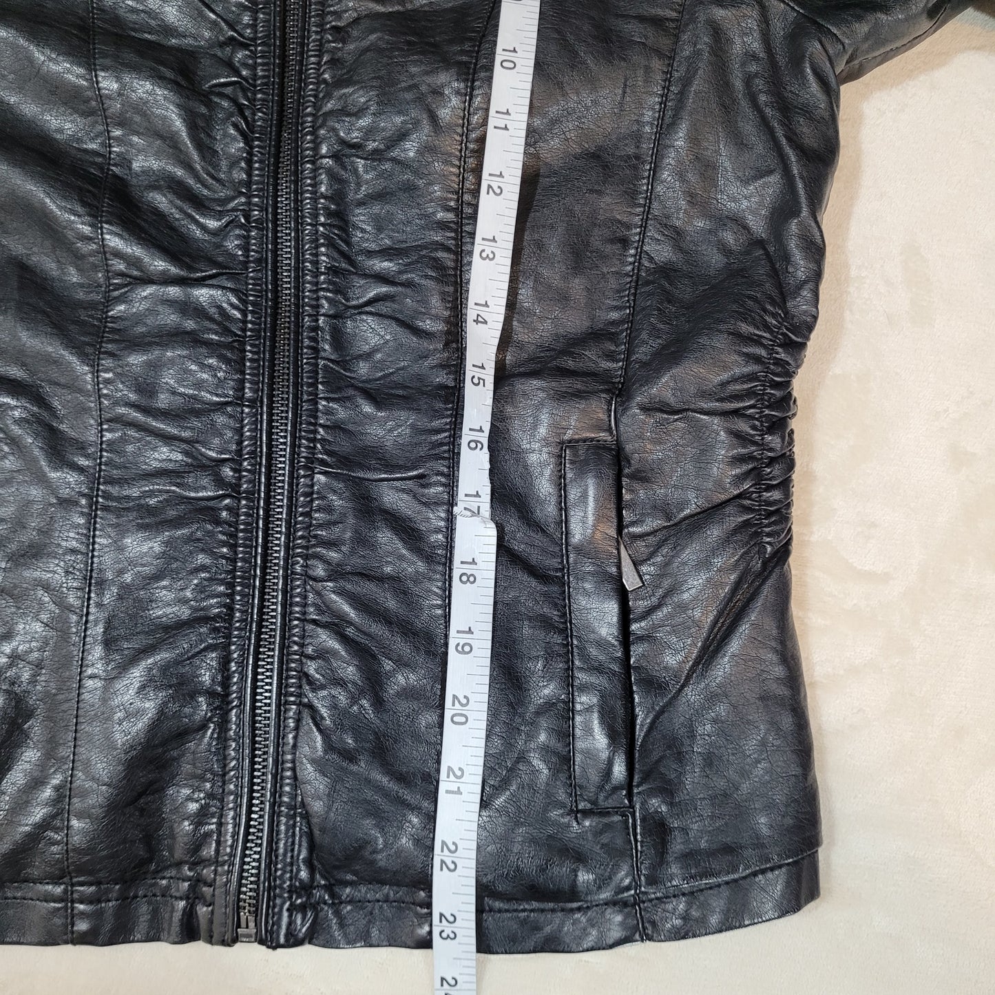 Le Chateau Black Faux Leather Jacket - Size Medium