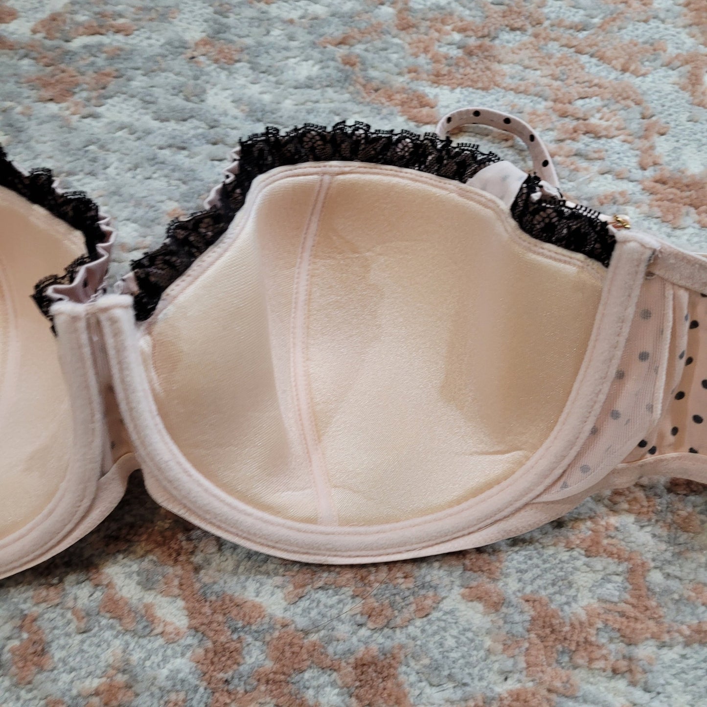 Frills and Thrills by La Senza Polka Dot Lace Bra - Size 36DD