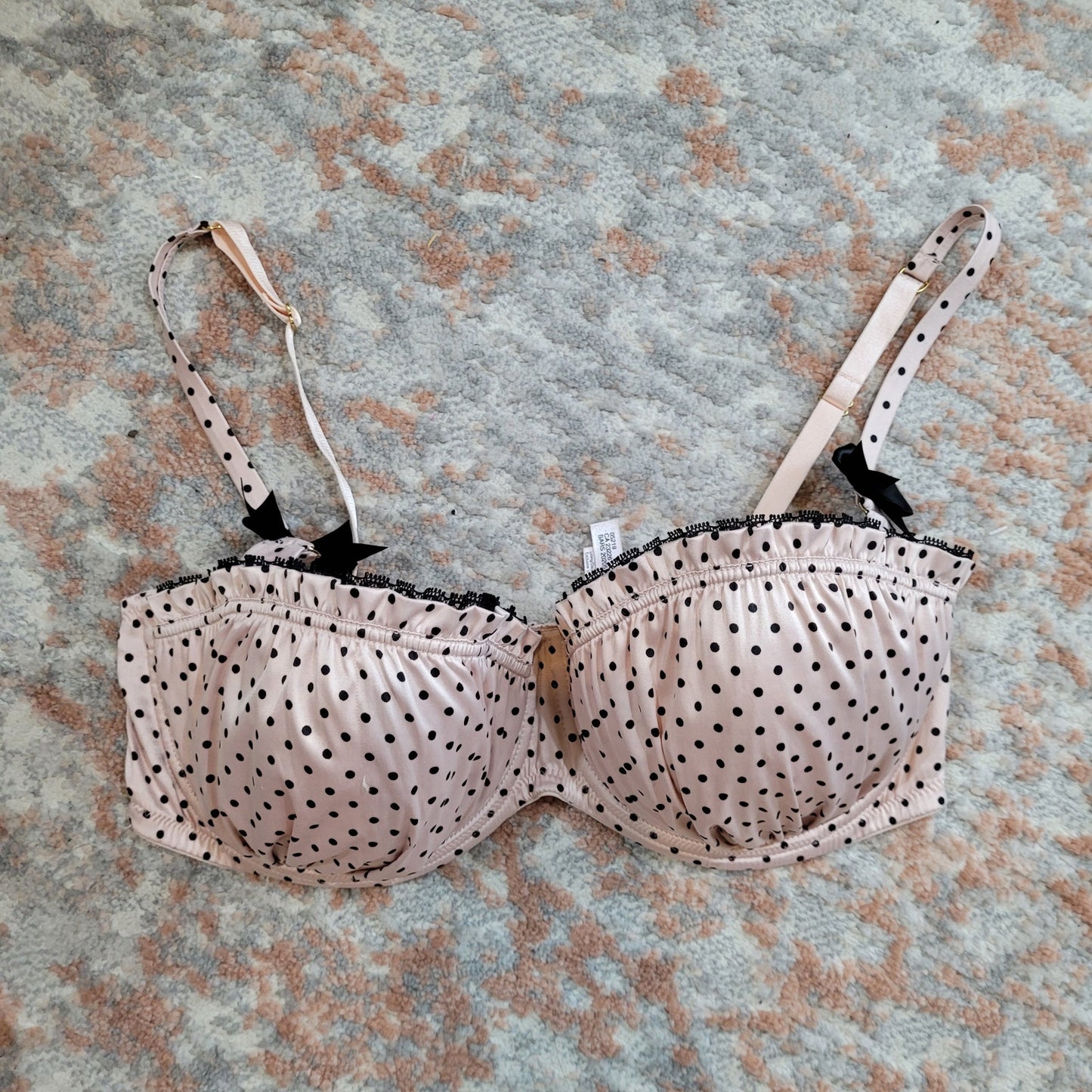 Frills and Thrills by La Senza Polka Dot Lace Bra - Size 36DD