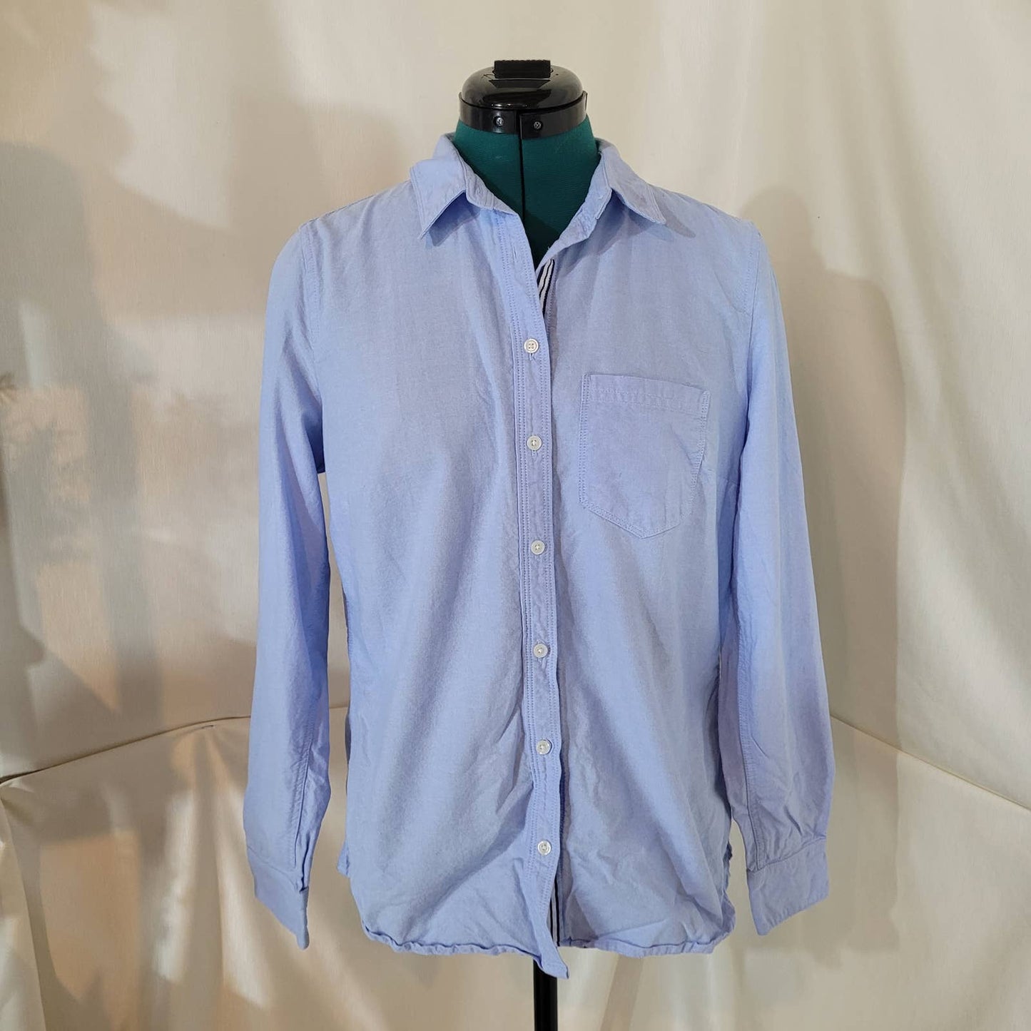 Banana Republic Soft Wash Blue Button Up Collared Blouse - Size Small