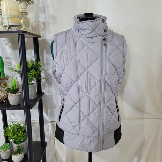 Marc New York Andrew Marc Performance Gray Quilted Vest - Size Small