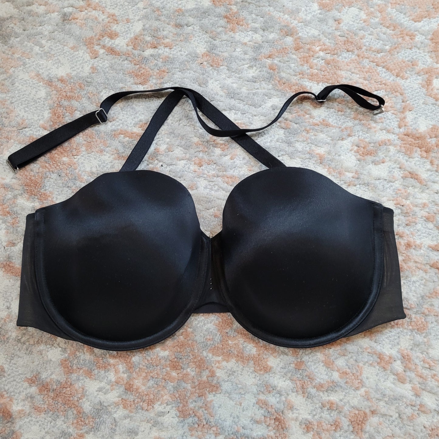 Victoria's Secret Black Strapless Bra - Size 36DD