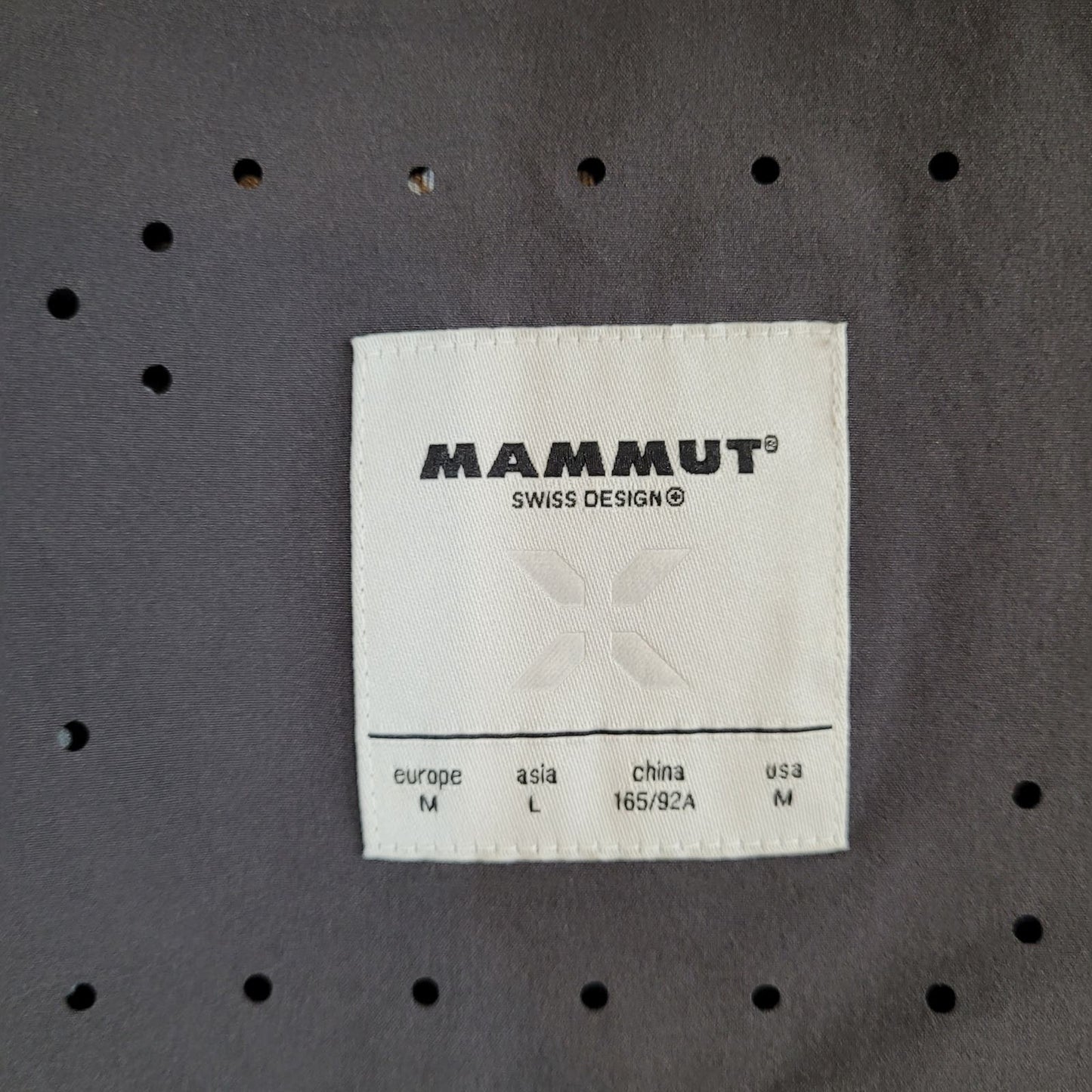 Mammut Tokyo HS Hooded Jacket Black Animal Print - Size Medium