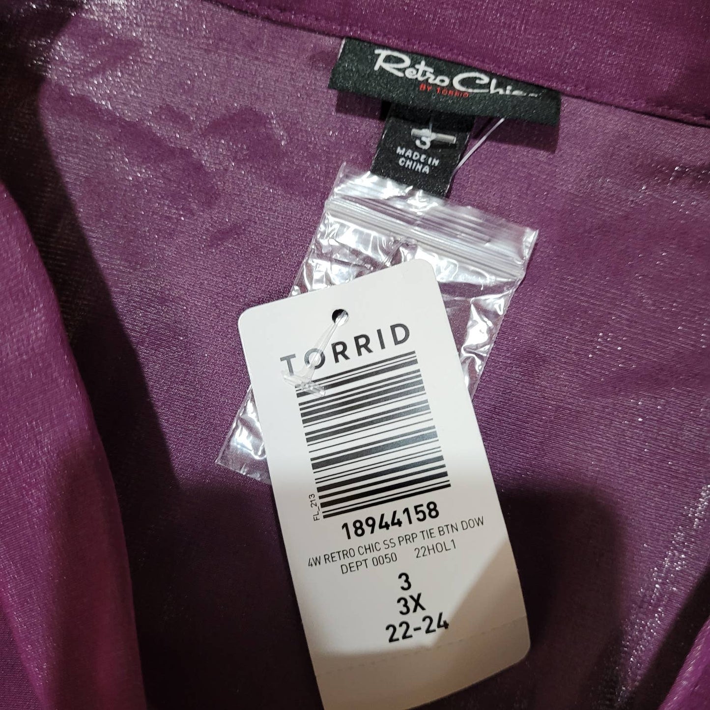Torrid Retro Chic Poplin Tie Neck Button Front Shirt - Size 3X