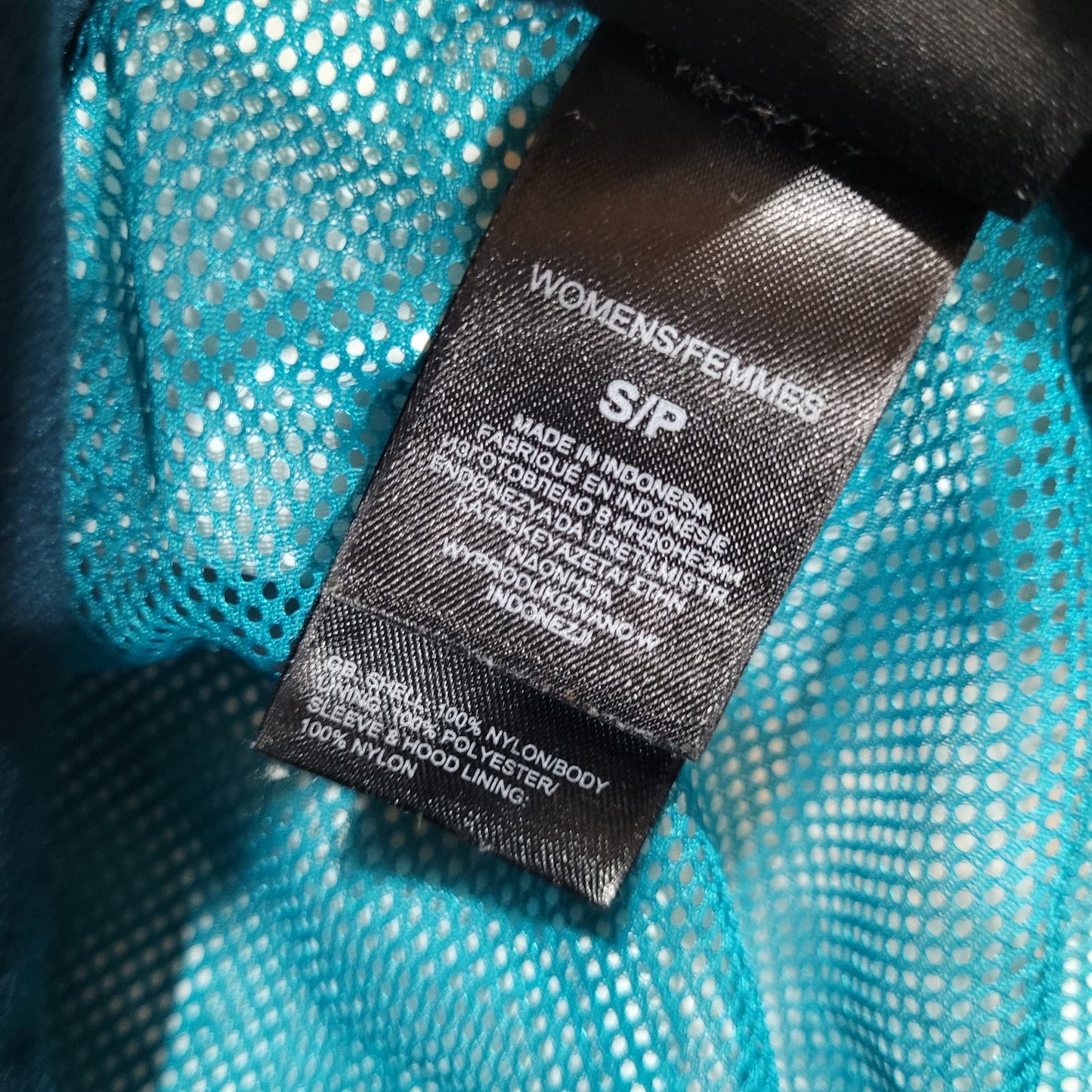 The North Face Resolve Jacket in Jaiden Green - Size Small
