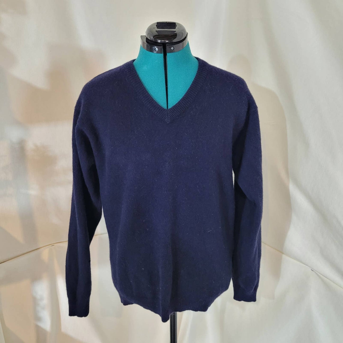 Eddie Bauer Navy Blue Wool Sweater - Size Large