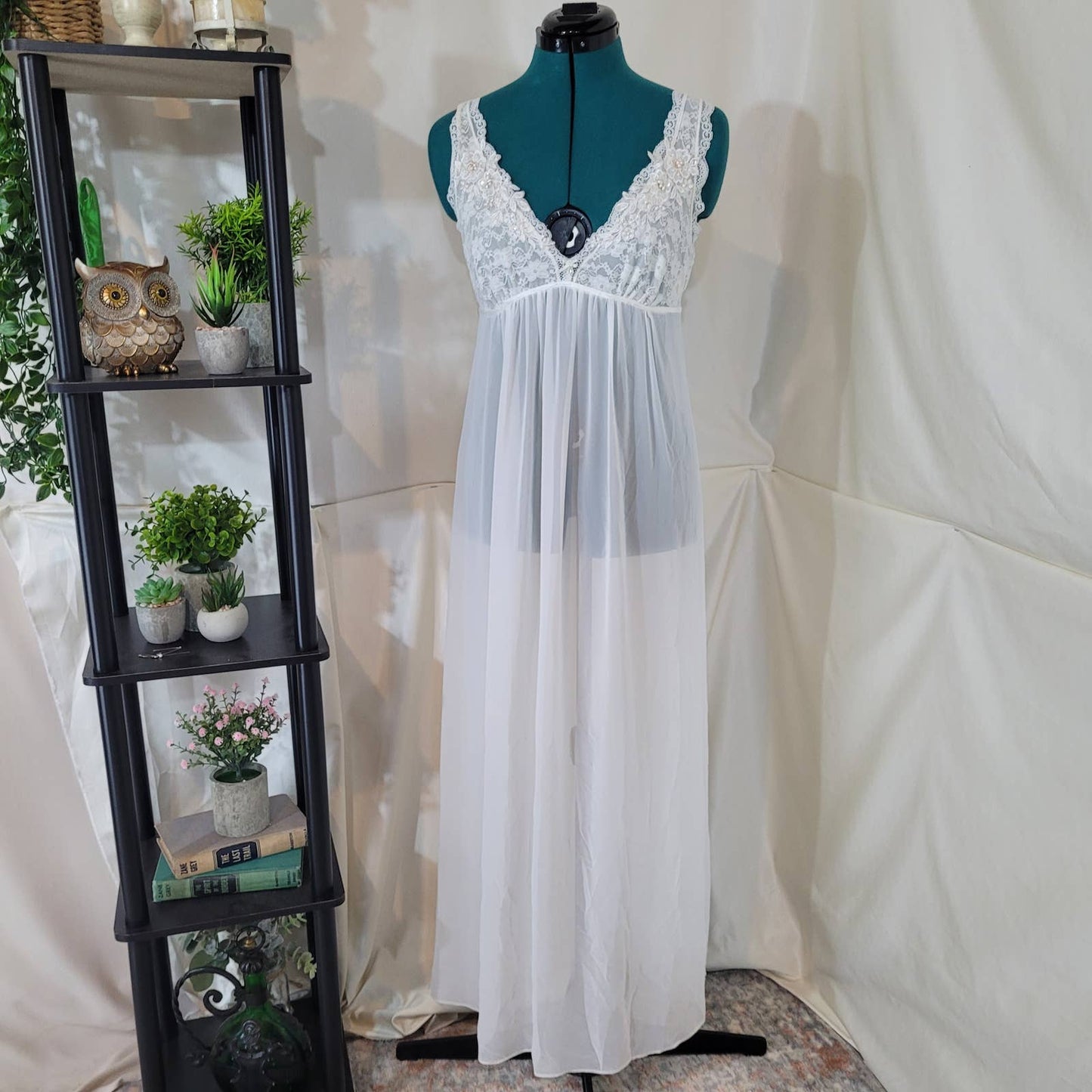 In Bloom by Jonquil Bridal Sheer Ivory Nightgown - Size Large