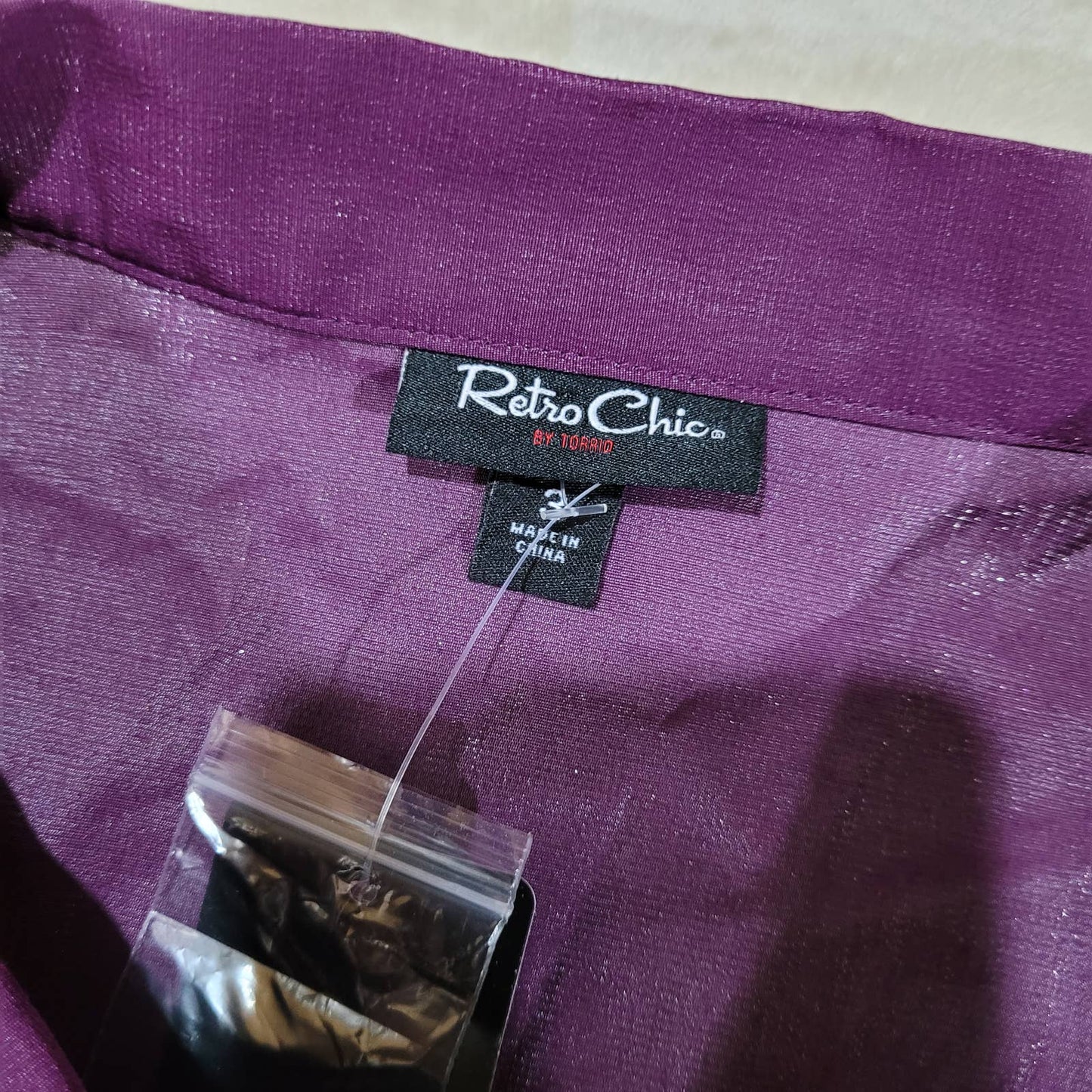 Torrid Retro Chic Poplin Tie Neck Button Front Shirt - Size 3X