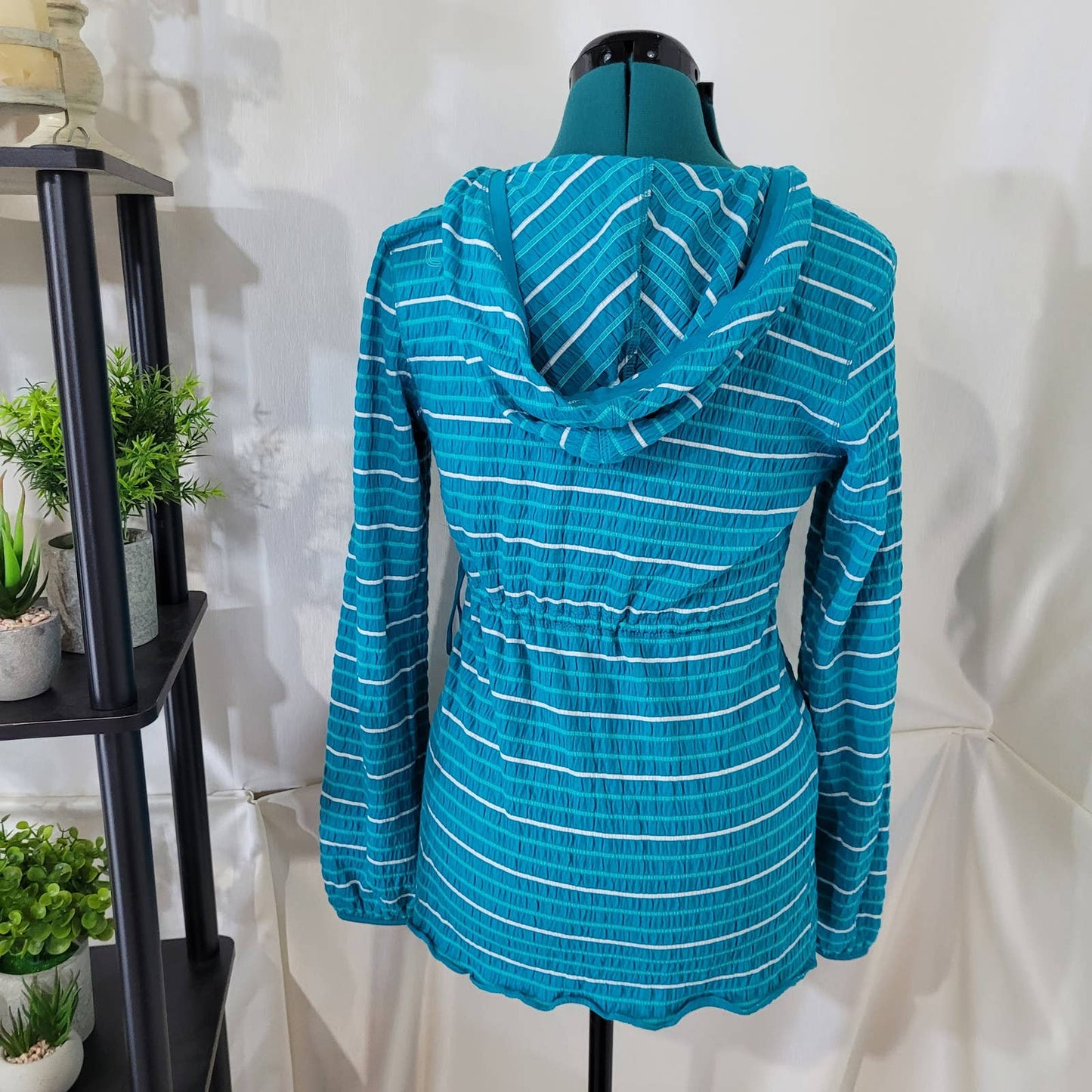 Lole Blue Striped Long Sleeve Blouse with Hood and Drawstring Waist - Size Small