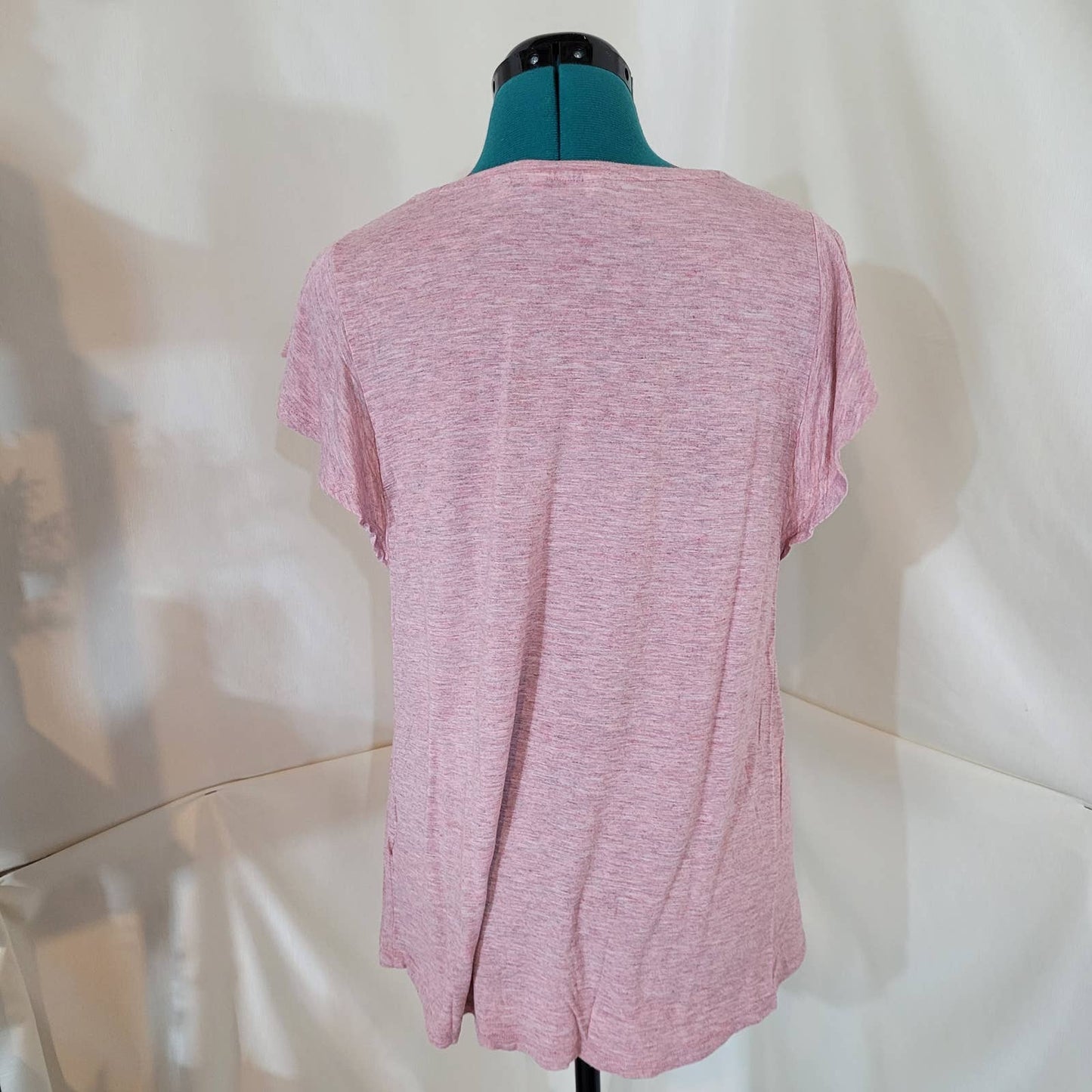 Reitmans Pink Heathered T-Shirt with Ruffled Sleeves - Size Small
