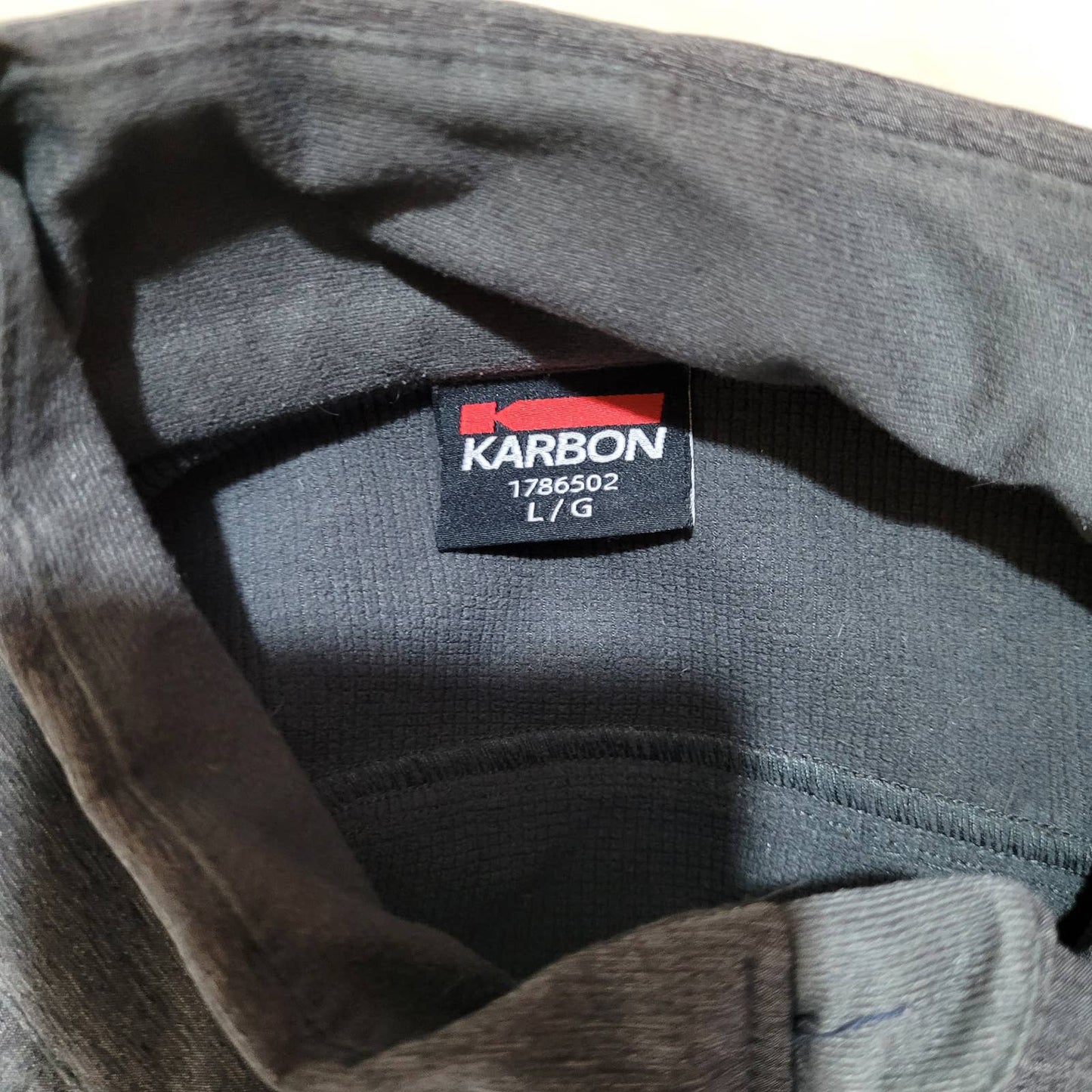 Karbon Gray Softshell Jacket with Pink Zipper - Size Large