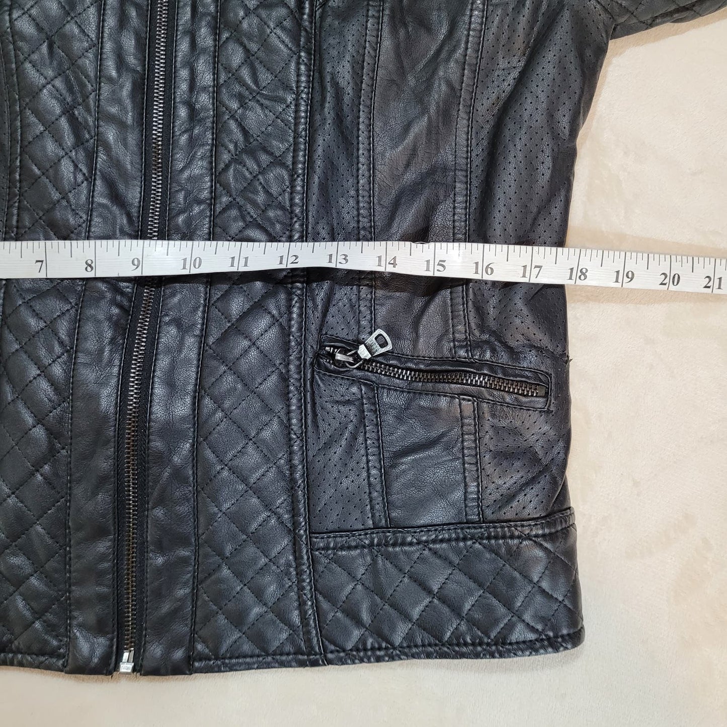 Guess Black Berlin Jacket - Size Large