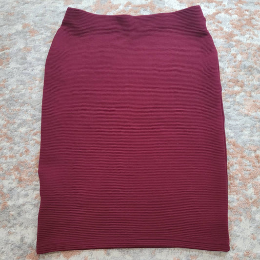 Jules and Leopold Burgundy Ribbed Bodycon Skirt - Size Small