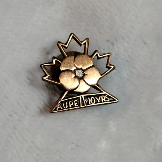 AUPE 10 year Alberta Union of Province Employees Lapel Pin