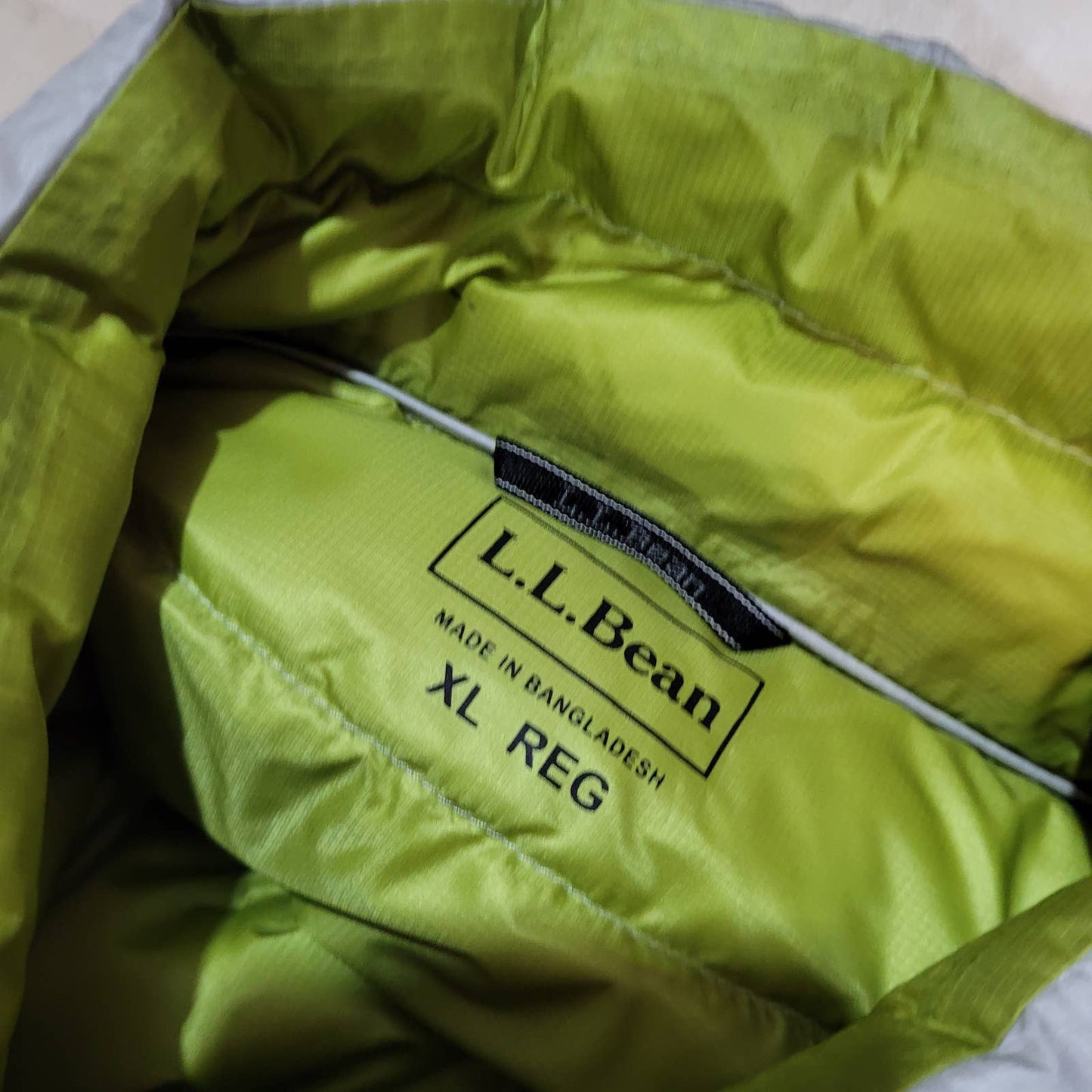 L.L. Bean Ultralight 850 Down Jacket - Size Extra Large