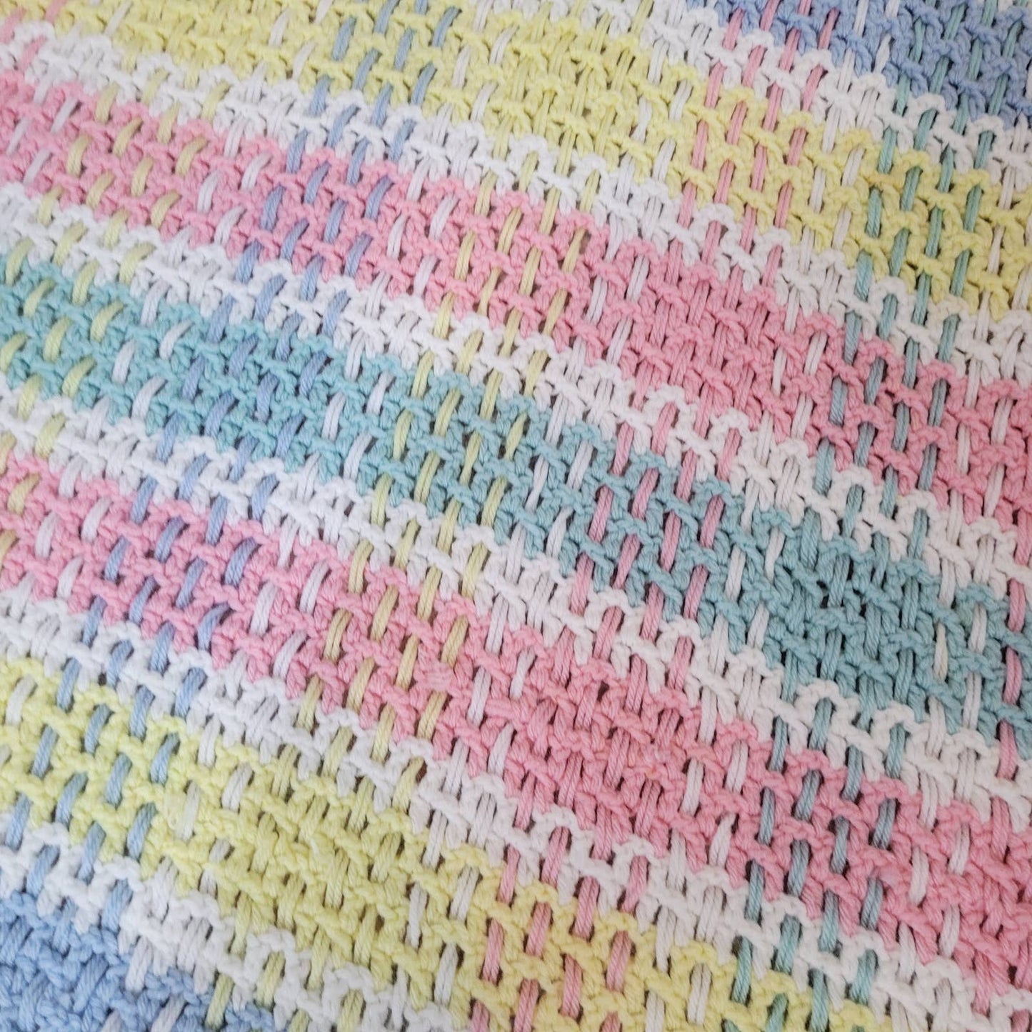 Super Soft Chunky Knit Rainbow Baby Blanket