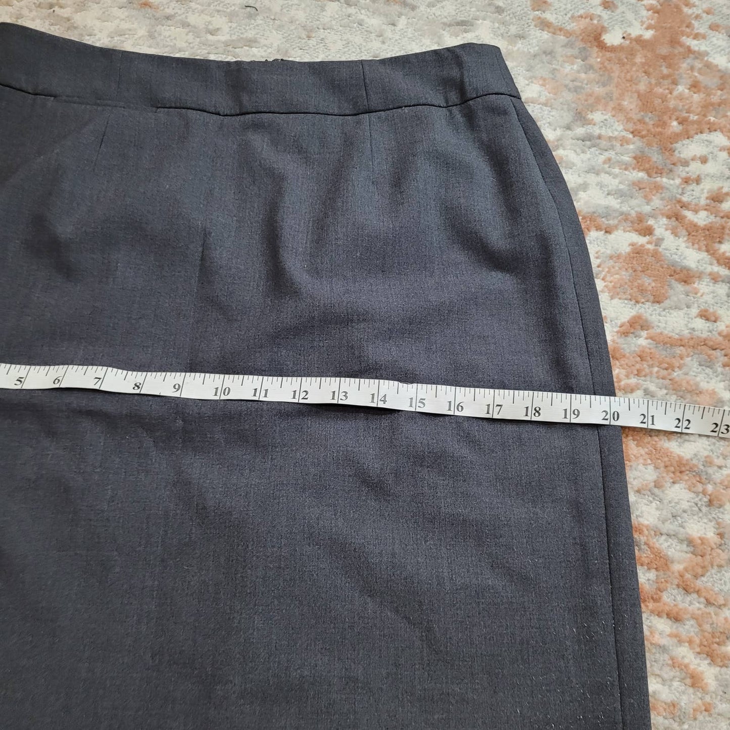 Calvin Klein Gray Pencil Skirt - Size 8