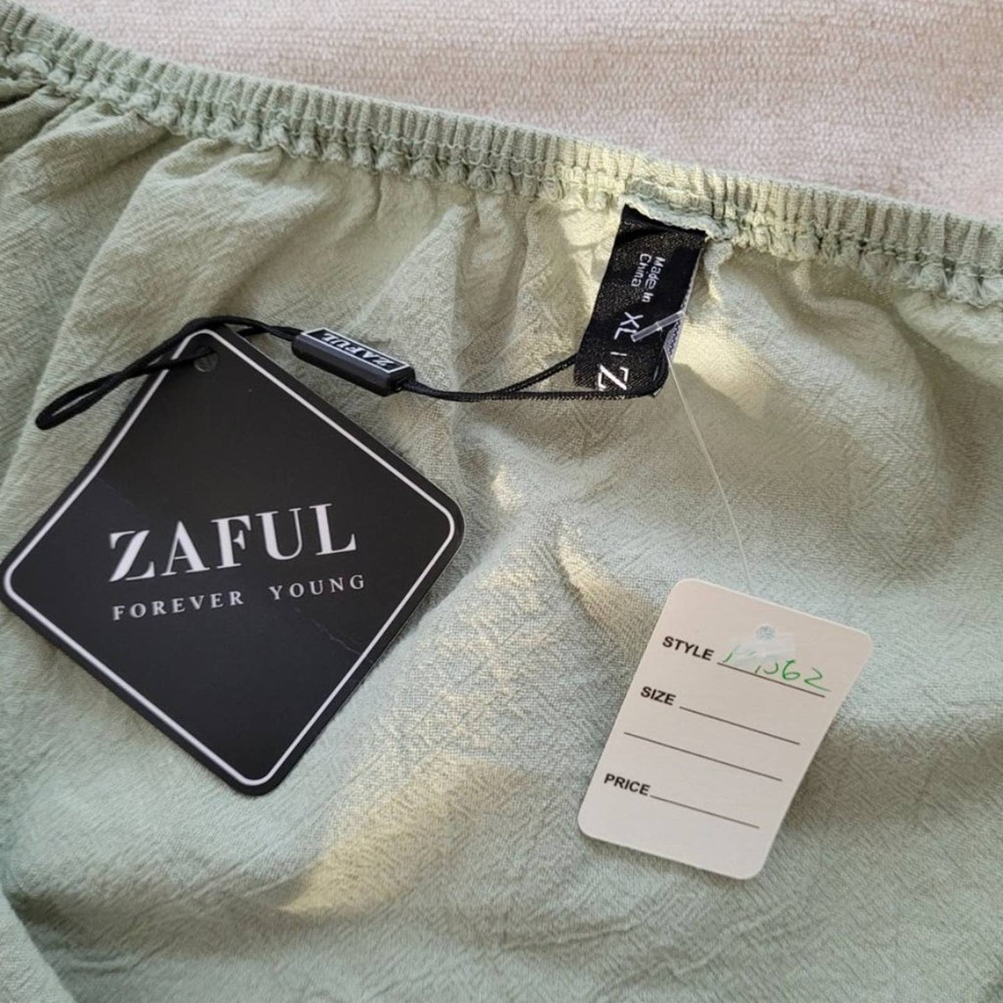 Zaful 2 Piece Green Outfit - Size Extra Large