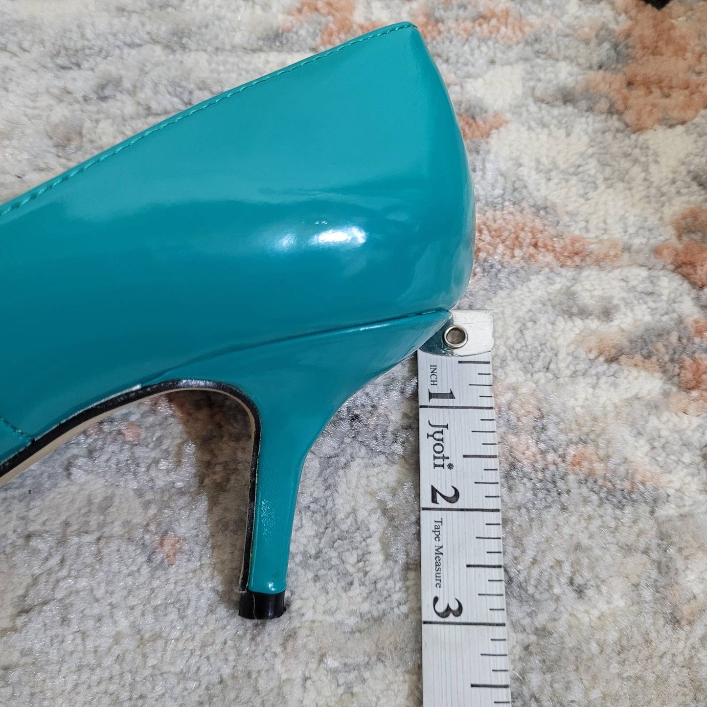 Uno Due Tre Turqouise Heels with Gold Tone Tip - Size 8