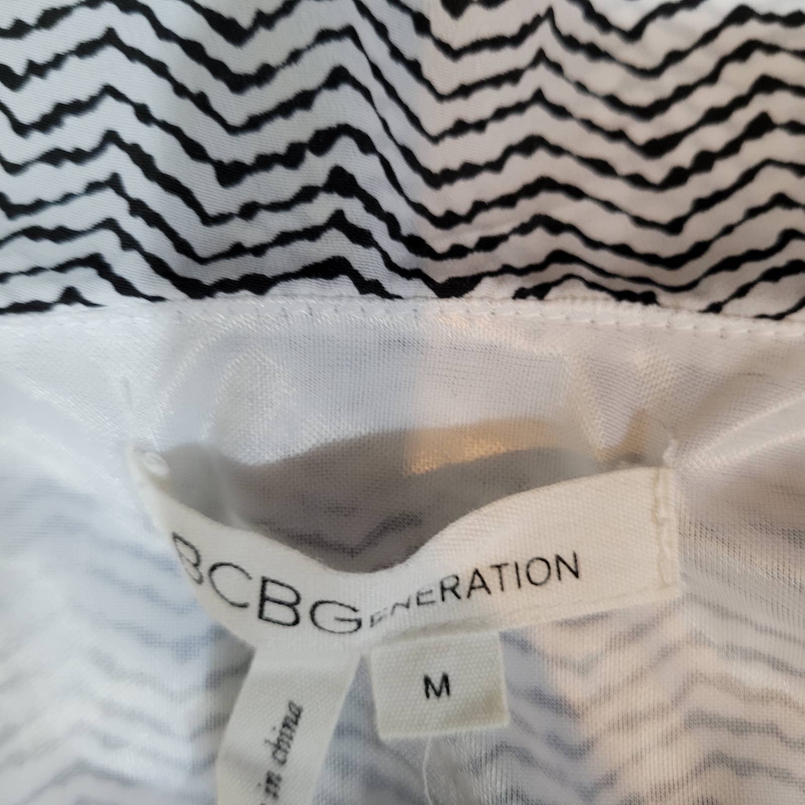 BCBGeneration Zig Zag Black and White Striped Maxi Dress with Ruffled Top - MedMarkita's ClosetBCBGeneration