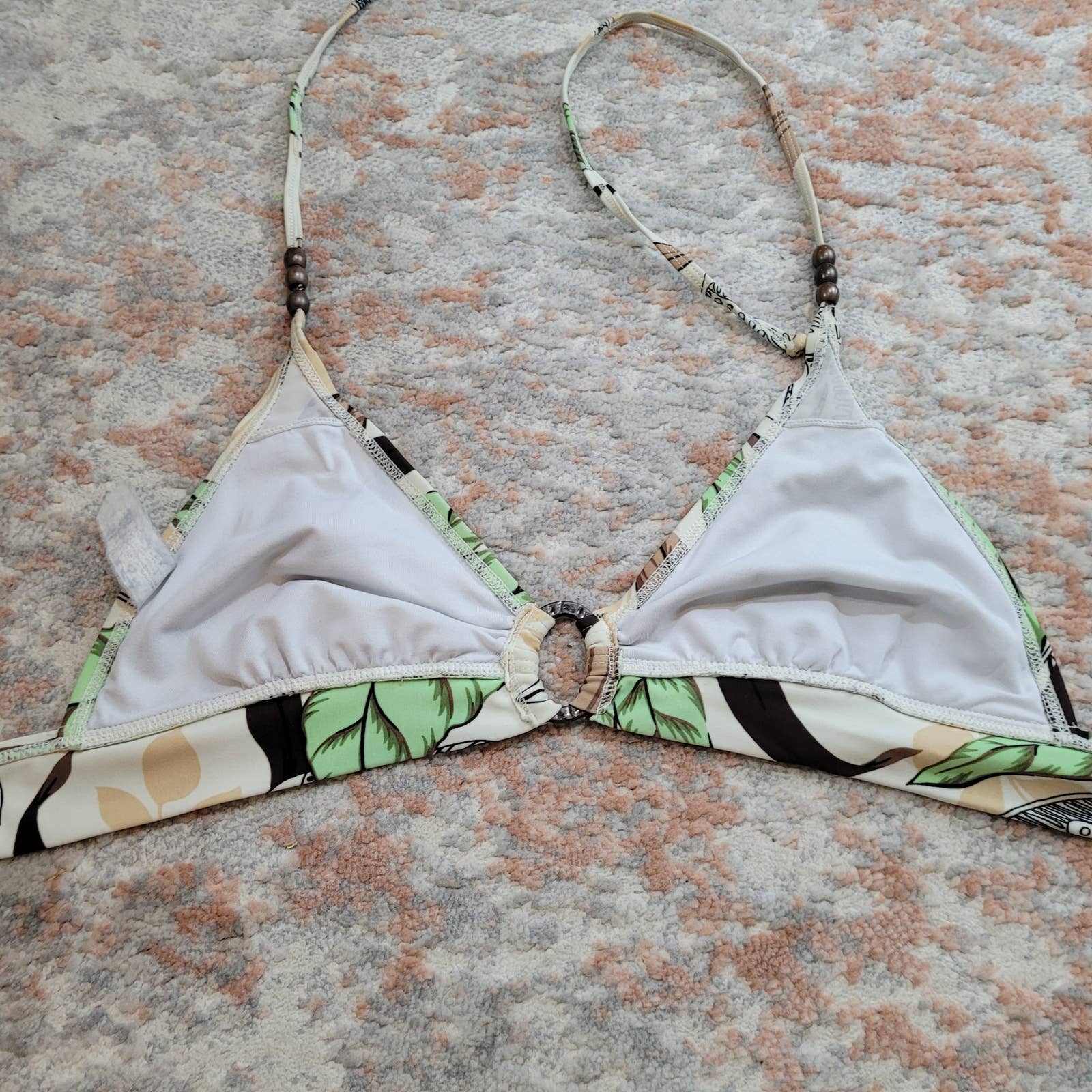 Christina Triangle Bikini Top in Tropical Floral Print - Size MediumMarkita's ClosetChristina
