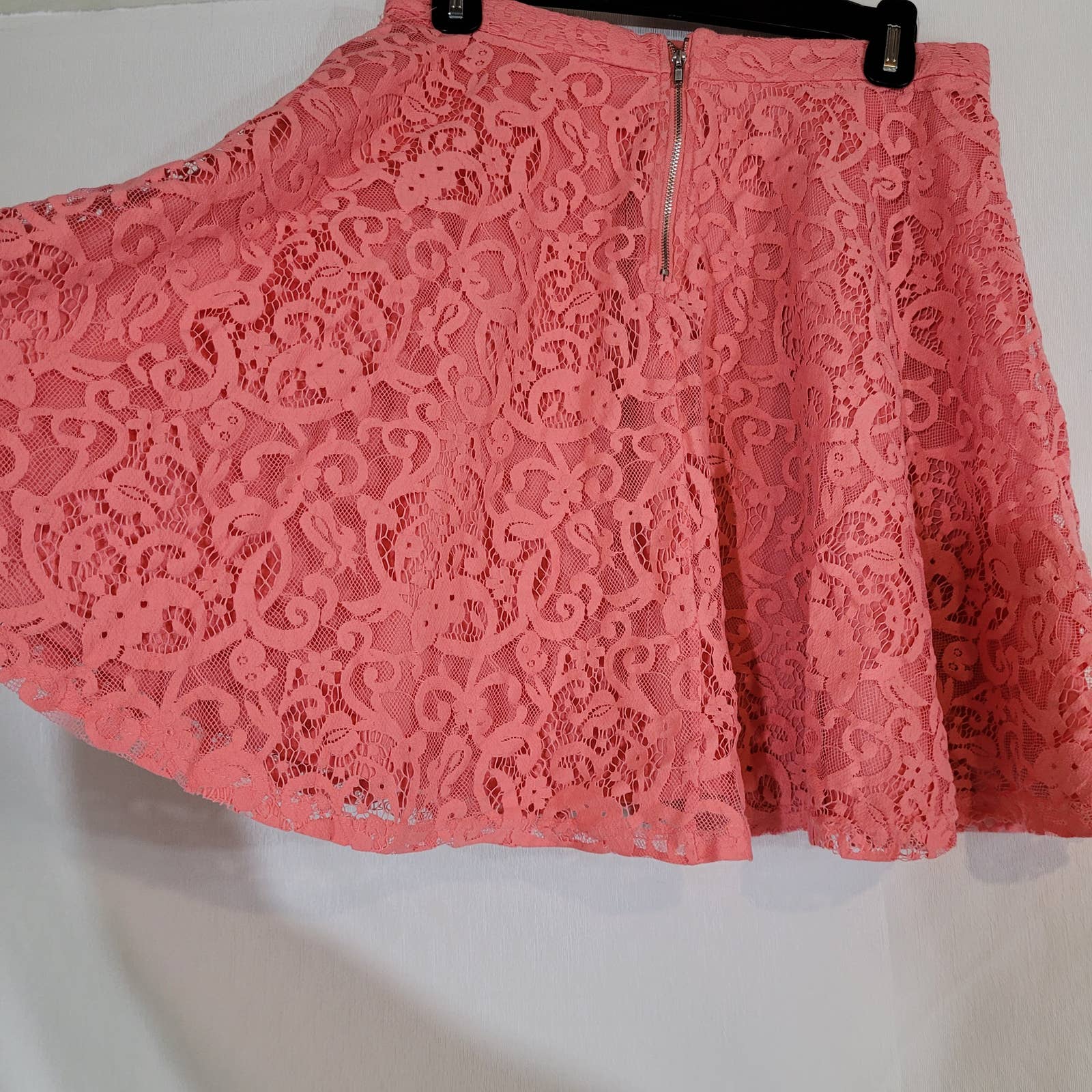 Forever 21 Peach Pink Lace Skirt - Size MediumMarkita's ClosetFOREVER 21