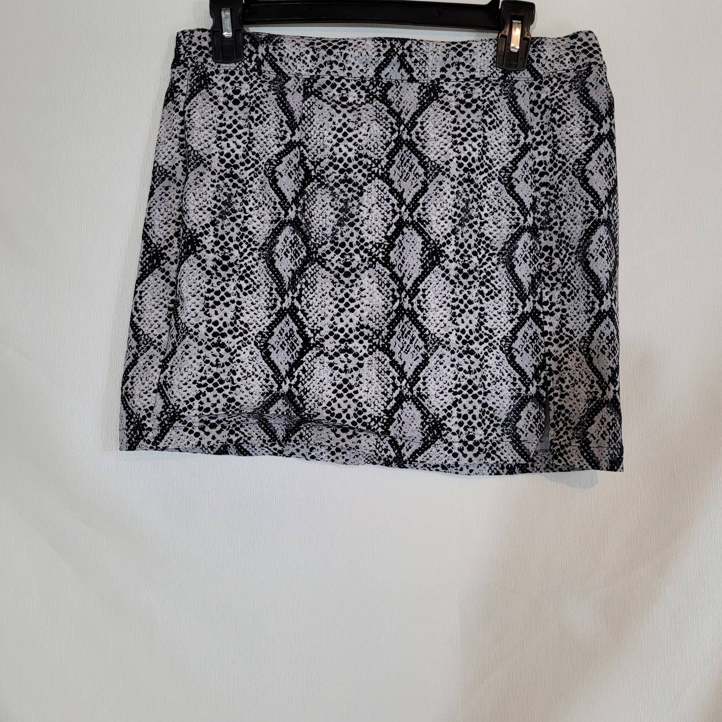 Garage Snakeskin Mini Skirt - Size LargeMarkita's ClosetGarage