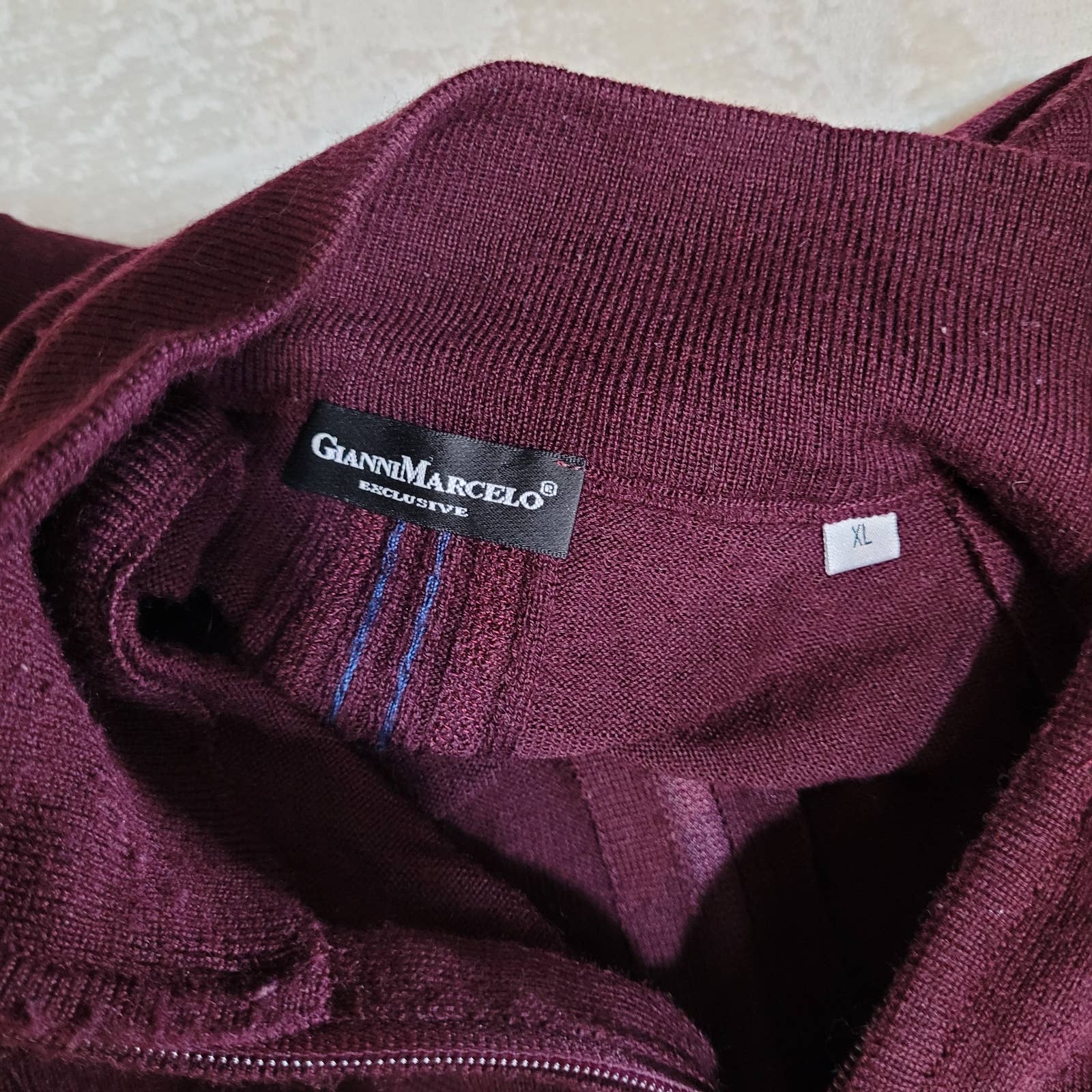Gianni Marcelo Burgundy Merino Wool Blend Zip Up Sweater - Size Extra LargeMarkita's ClosetGianni Marcelo