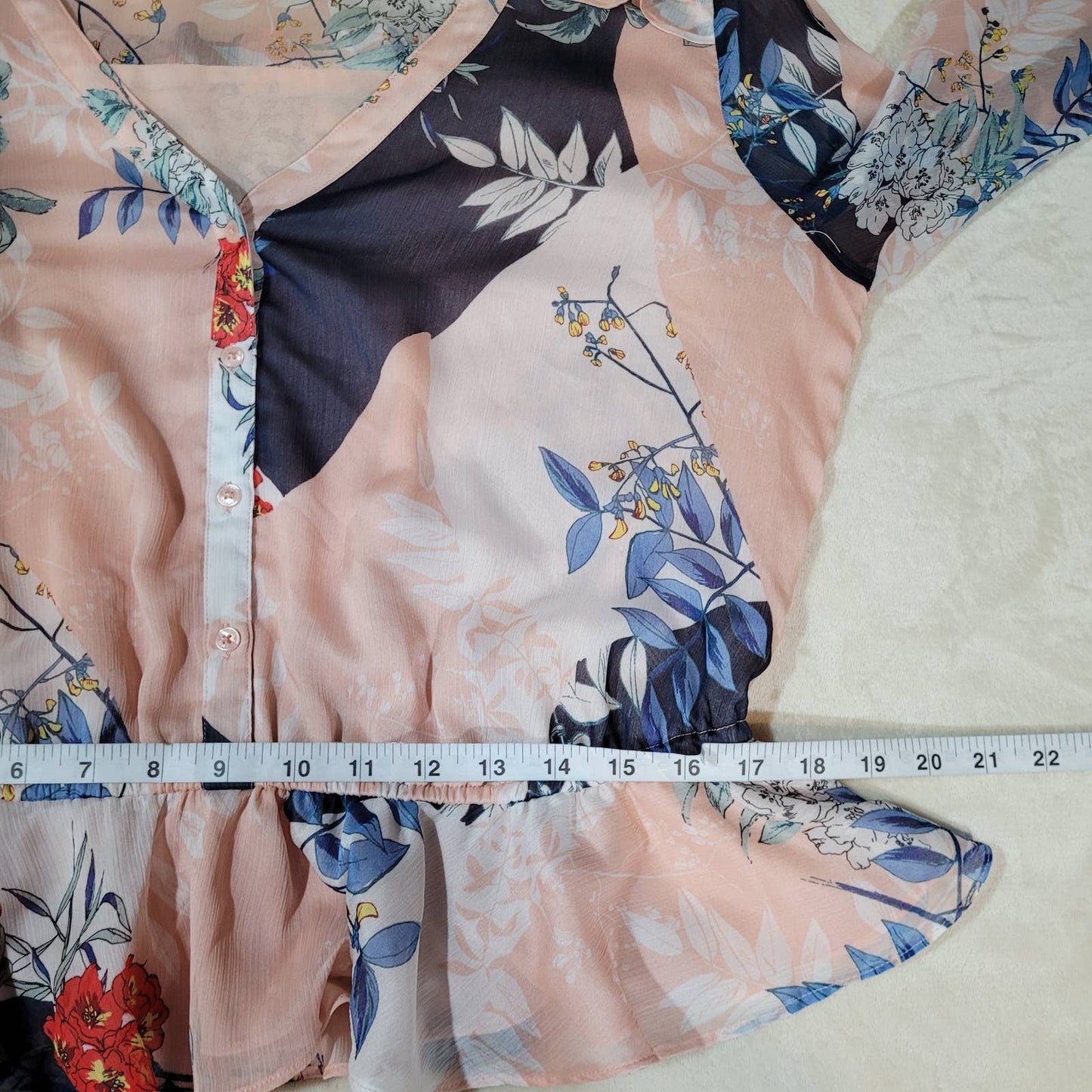Guess Pink and Blue Floral Blouse - Size Extra LargeMarkita's ClosetGUESS