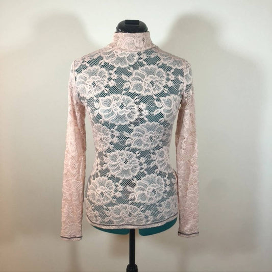 Guess Pink Stretch Lace Blouse - Size Extra SmallMarkita's ClosetGUESS