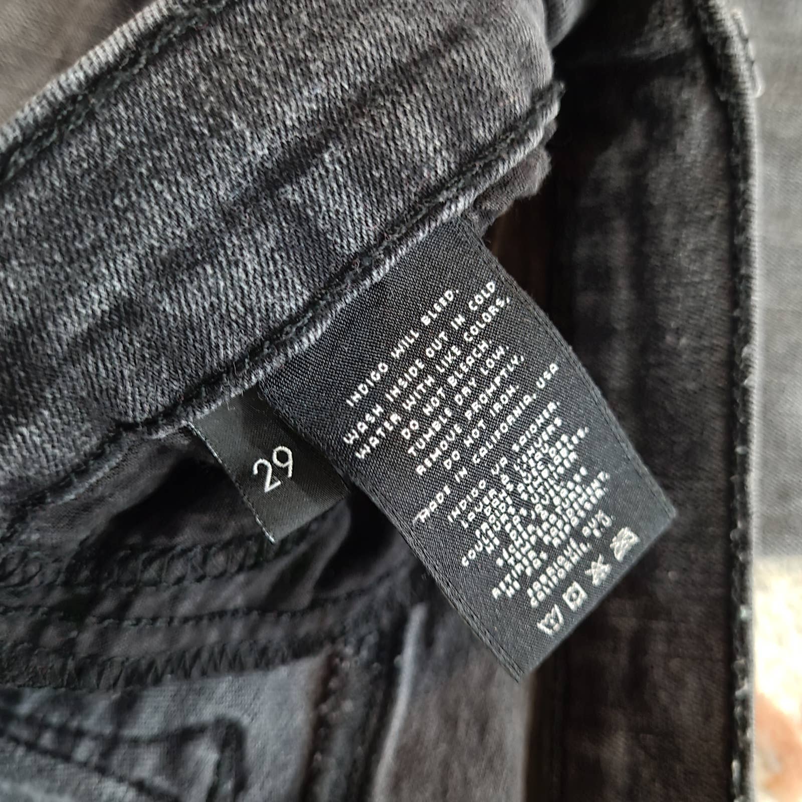 J Brand Super Skinny Prose Black Wash Jeans - Size 29Markita's ClosetJ Brand