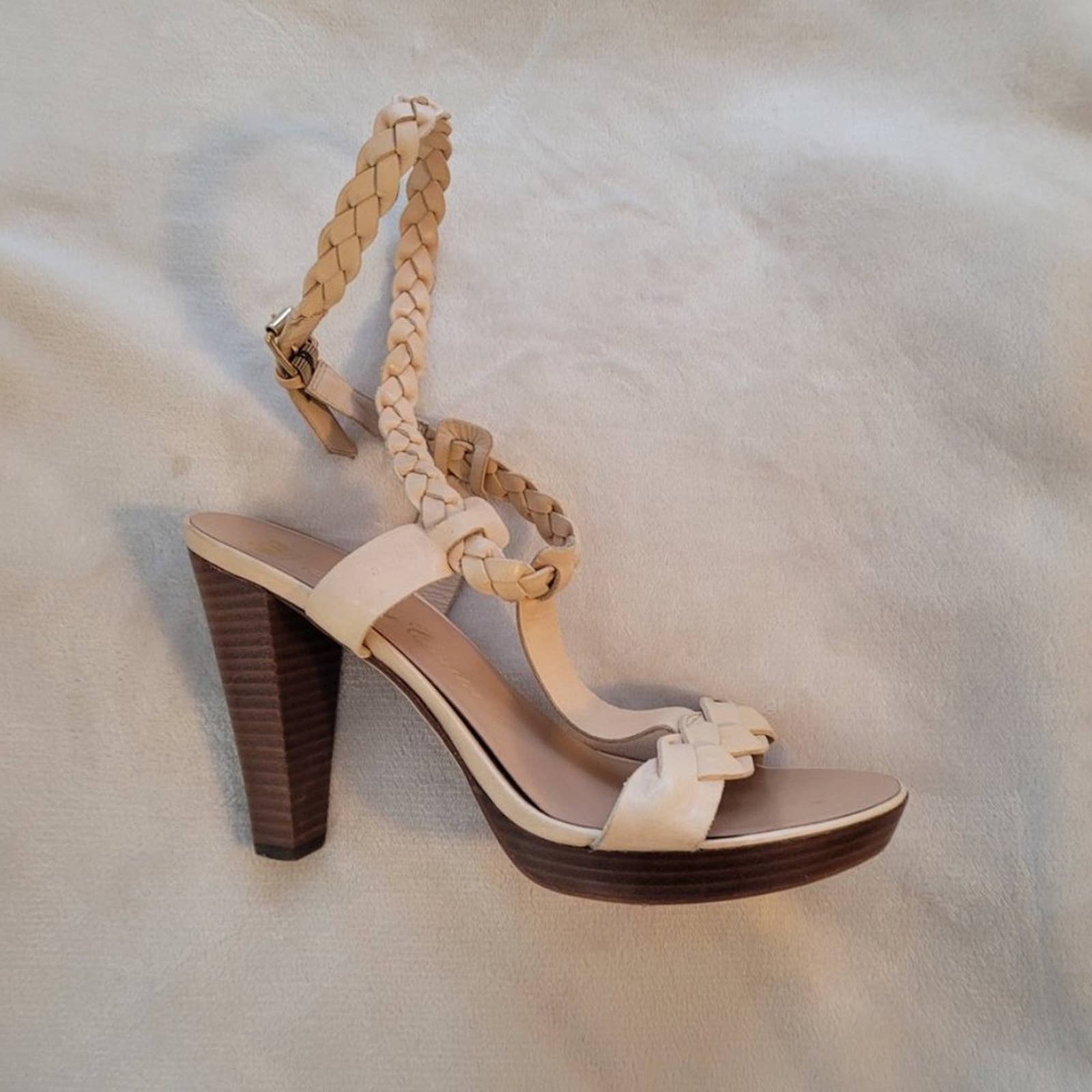 Juicy Couture Double Braided Ankle Leather Sandals - Size 9Markita's ClosetJuicy Couture