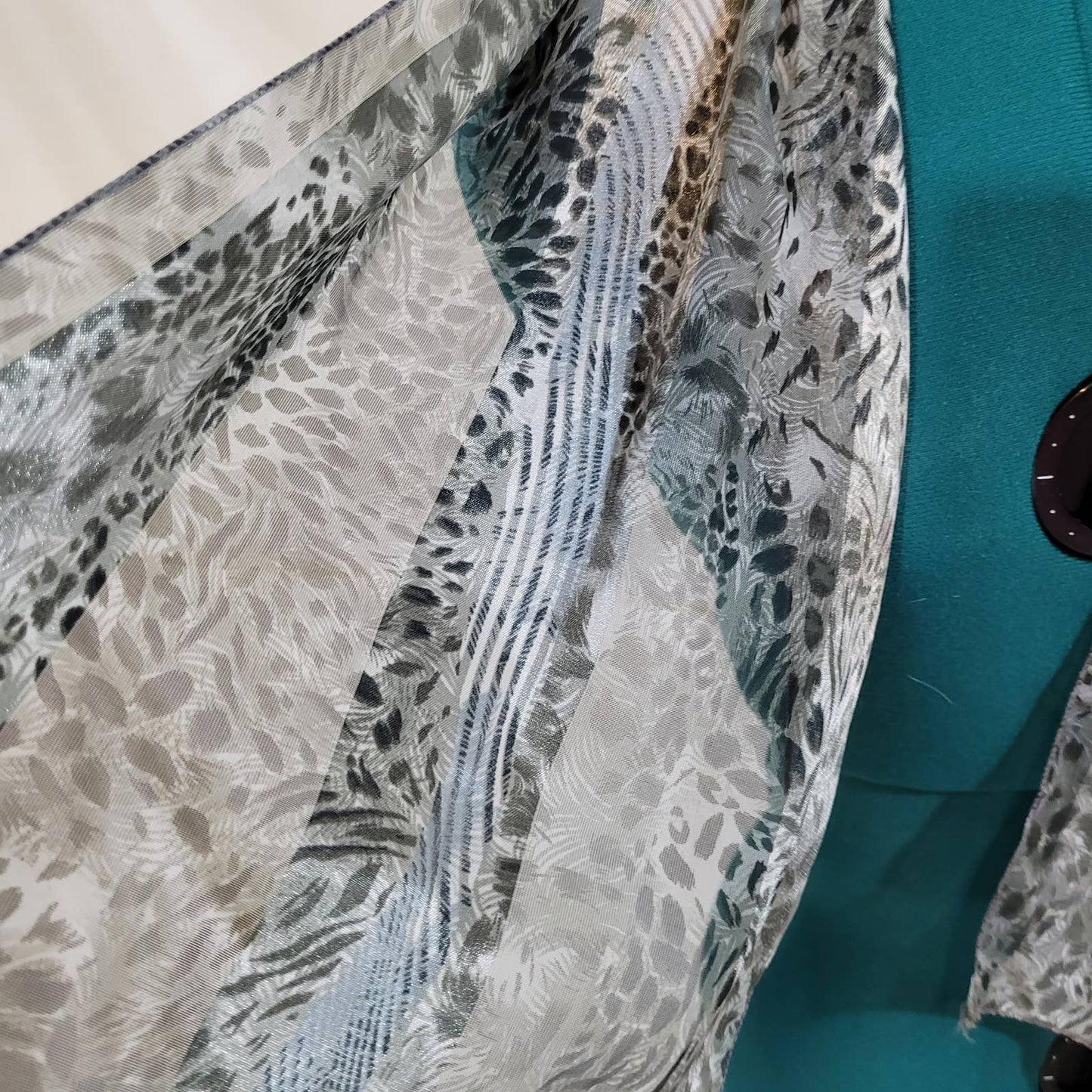 Long Rectangle Striped Scarf with Animal PrintMarkita's ClosetUnbranded