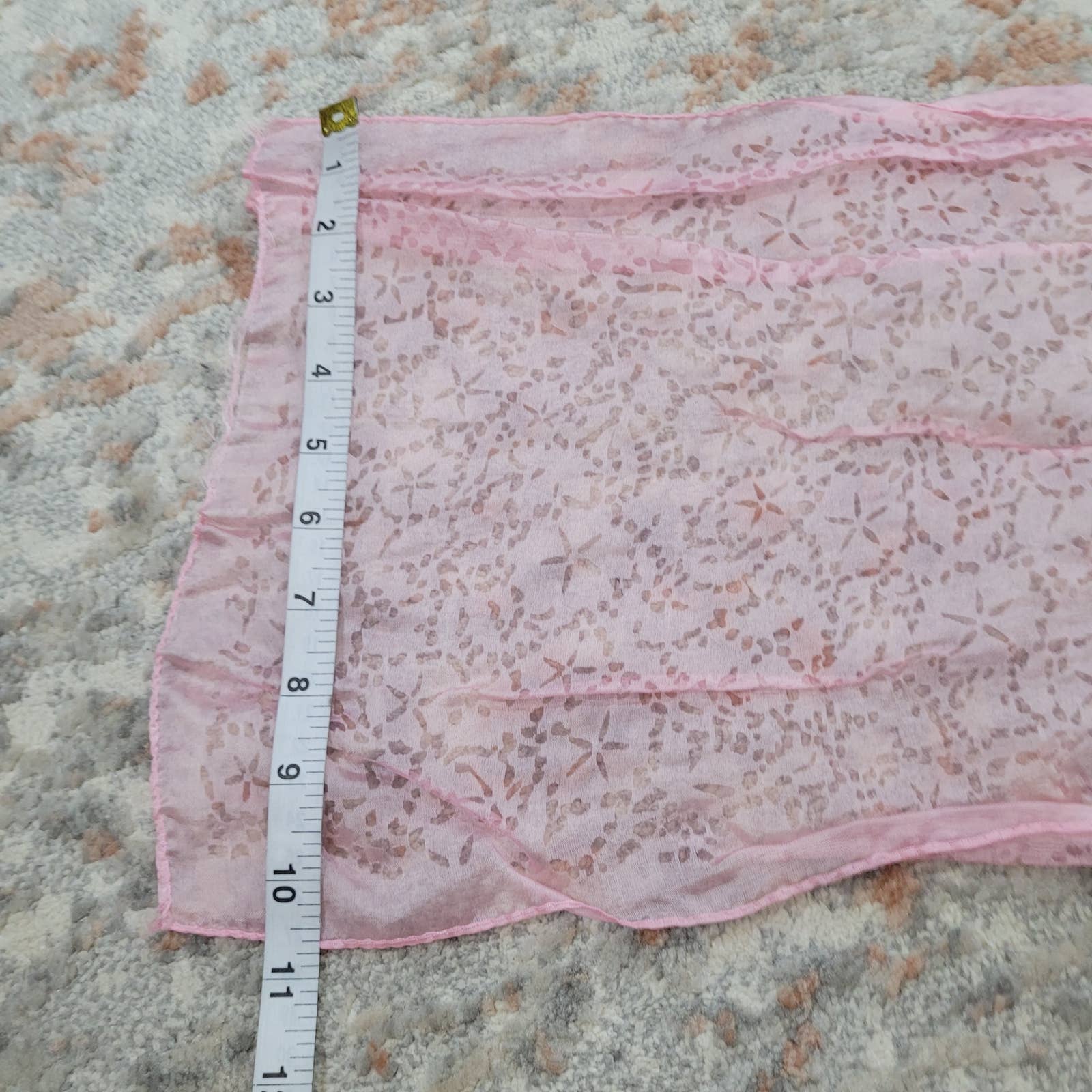 Long Sheer Rectangle Pink Scarf with Starfish PatternMarkita's ClosetUnbranded