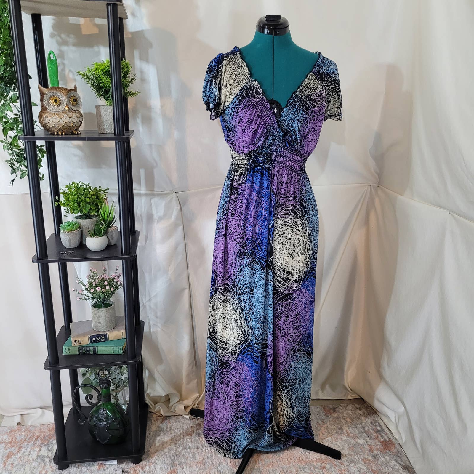 Mirumi Swirly Abstract Stretchy Maxi Dress - Size SmallMarkita's ClosetMirumi