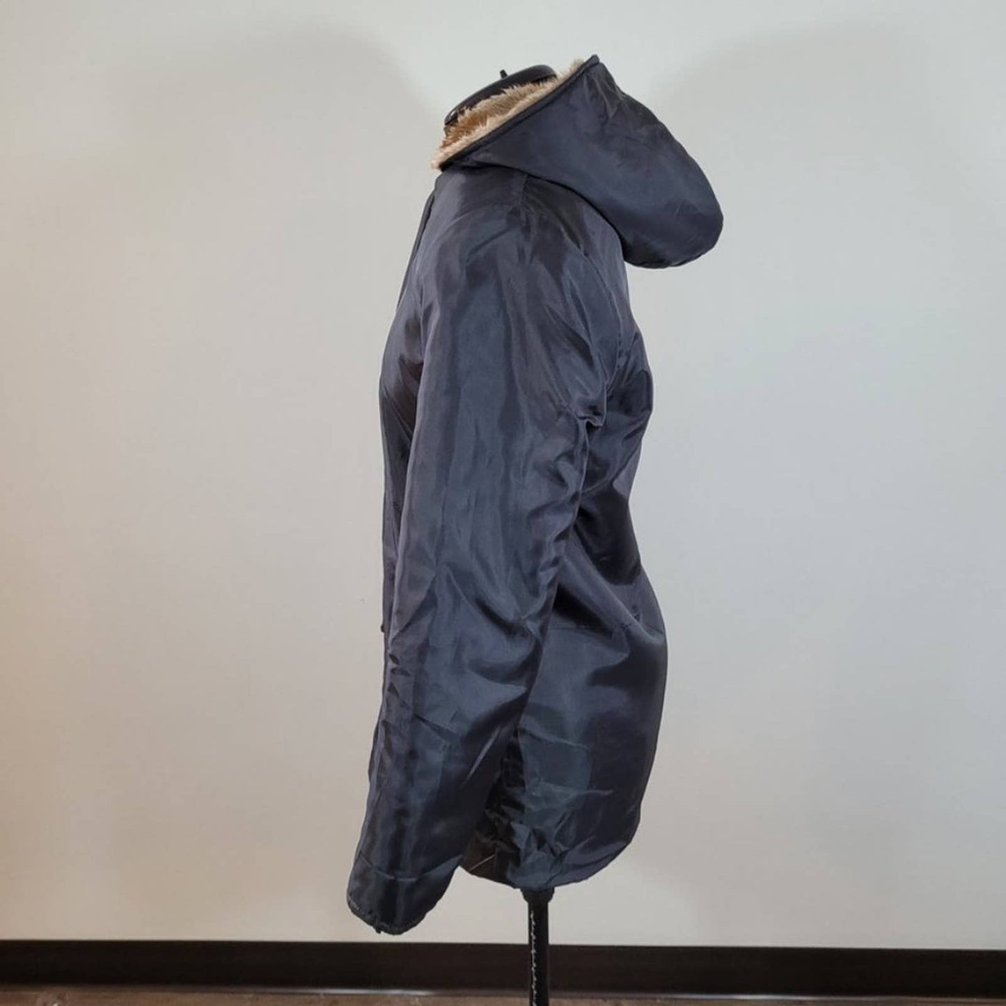 Mr. D. Style Faux Fur Lined Coat - Size MediumMarkita's ClosetMr. D. Style