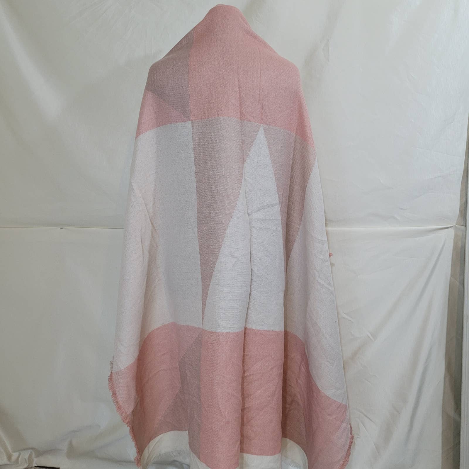 Pink and White Colorblock Blanket ScarfMarkita's ClosetUnbranded
