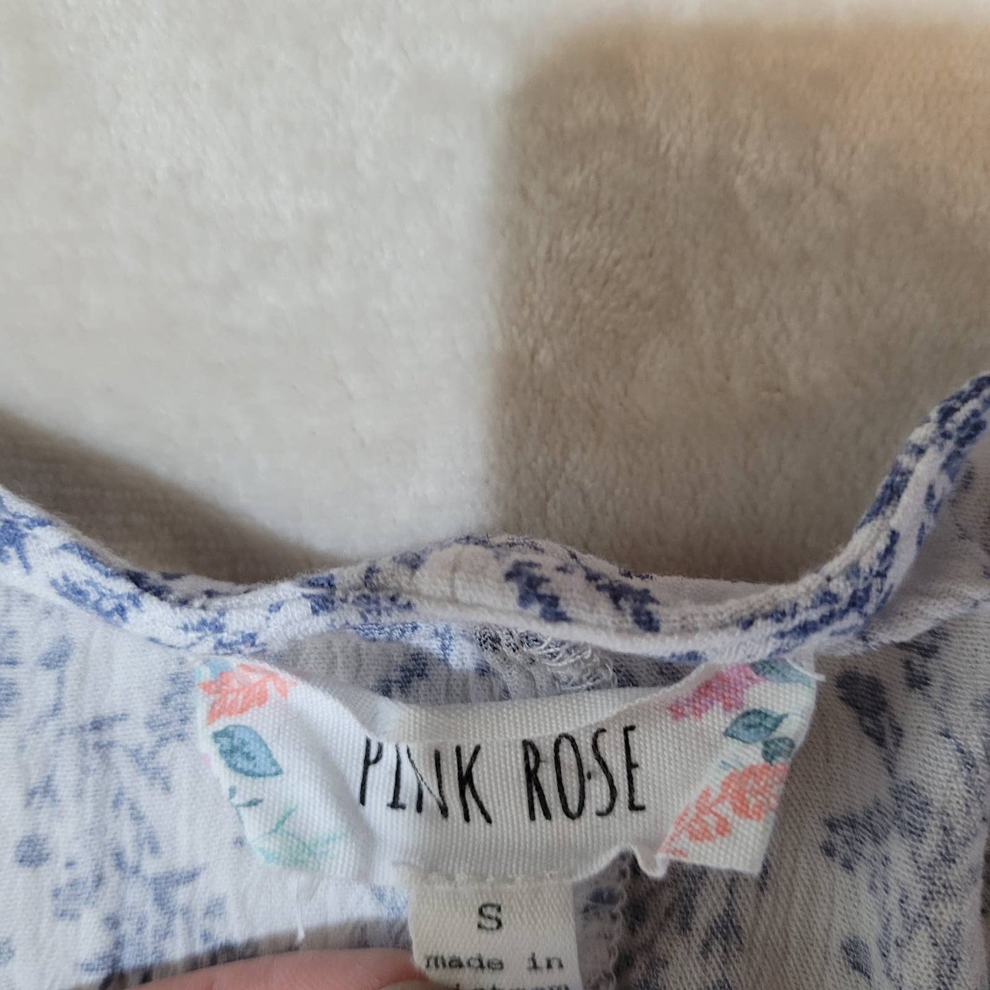 Pink Rose Blue Floral 3/4 Sleeve Cardigan - Size SmallMarkita's ClosetPink Rose