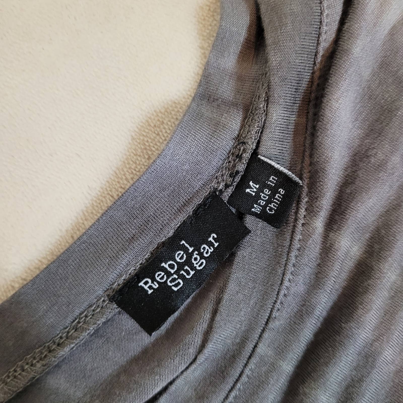 Rebel Sugar Montana Holland Peak Gray Tie Dye T-Shirt - Size MediumMarkita's ClosetRebel Sugar