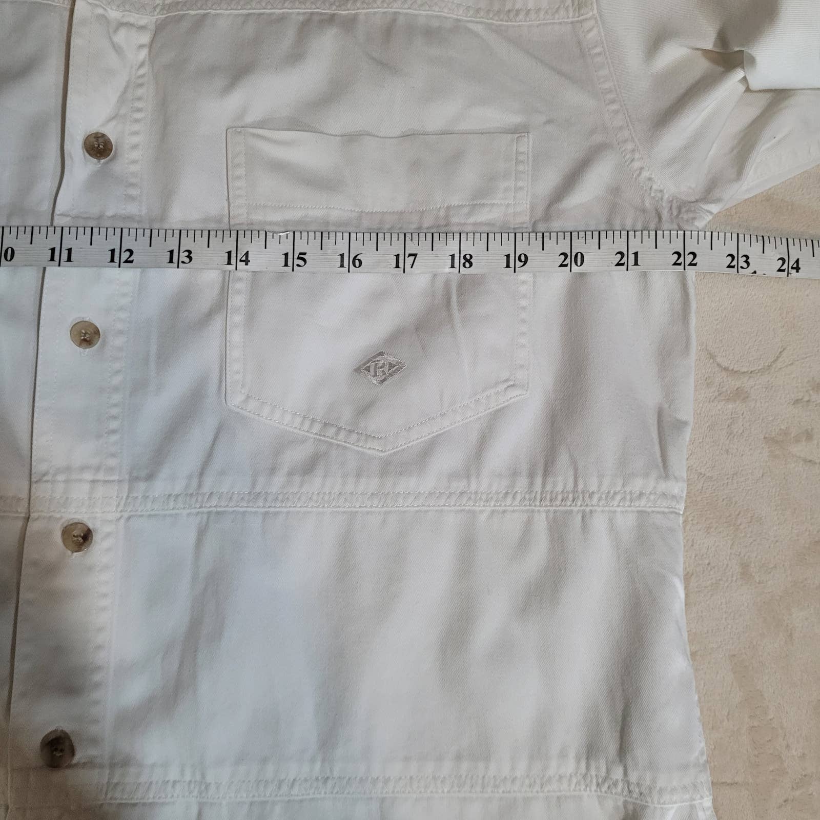 Roper White Denim Long Sleeve Button Up Shirt - Size MediumMarkita's ClosetRoper