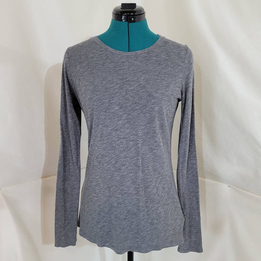 Velvet by Graham & Spencer Gray Long Sleeve Sweater - MediumMarkita's ClosetVelvet by Graham & Spencer