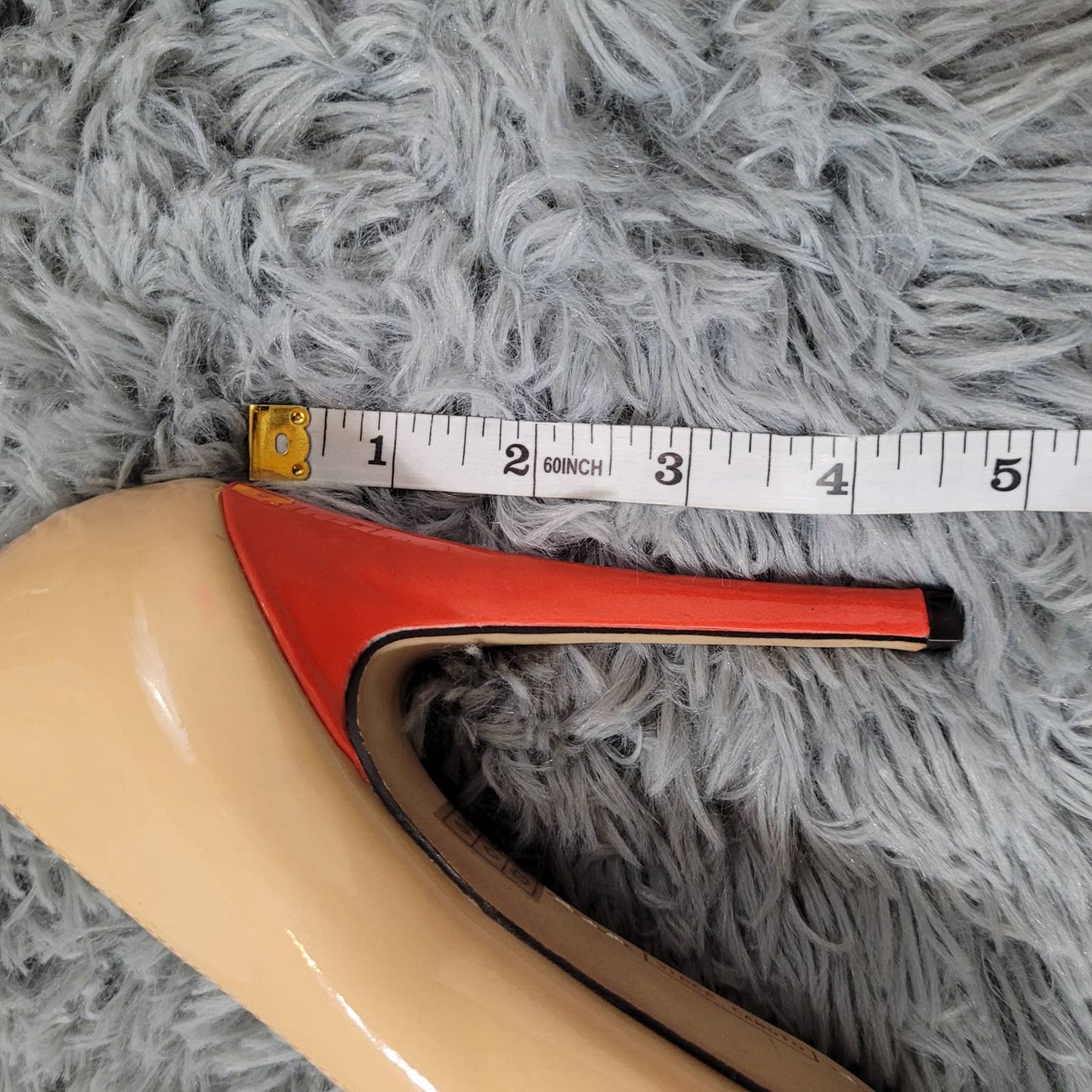 Vince Camuto Deric Heels Beige Patent Leather with Orange Stiletto - Size 6Markita's ClosetVince Camuto