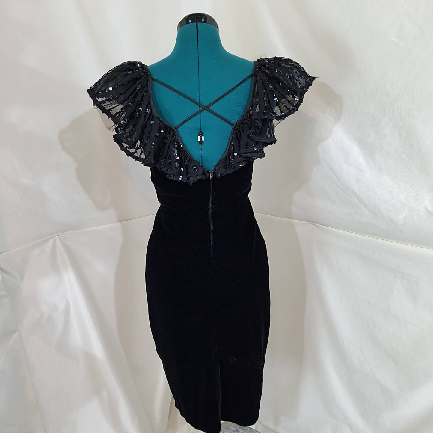 Vintage 1980s JS Collections Black Velvet Pencil Dress w Tulle Sequin CollarMarkita's ClosetJS Collections
