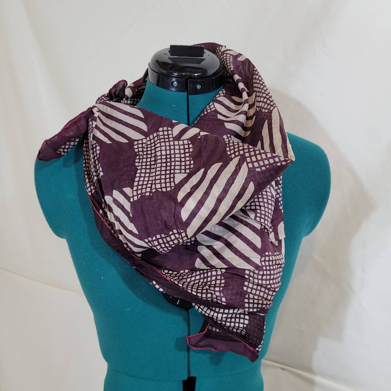 Vintage Purple Silk Square Scarf with Geometric Pattern and Rolled HemMarkita's ClosetVintage